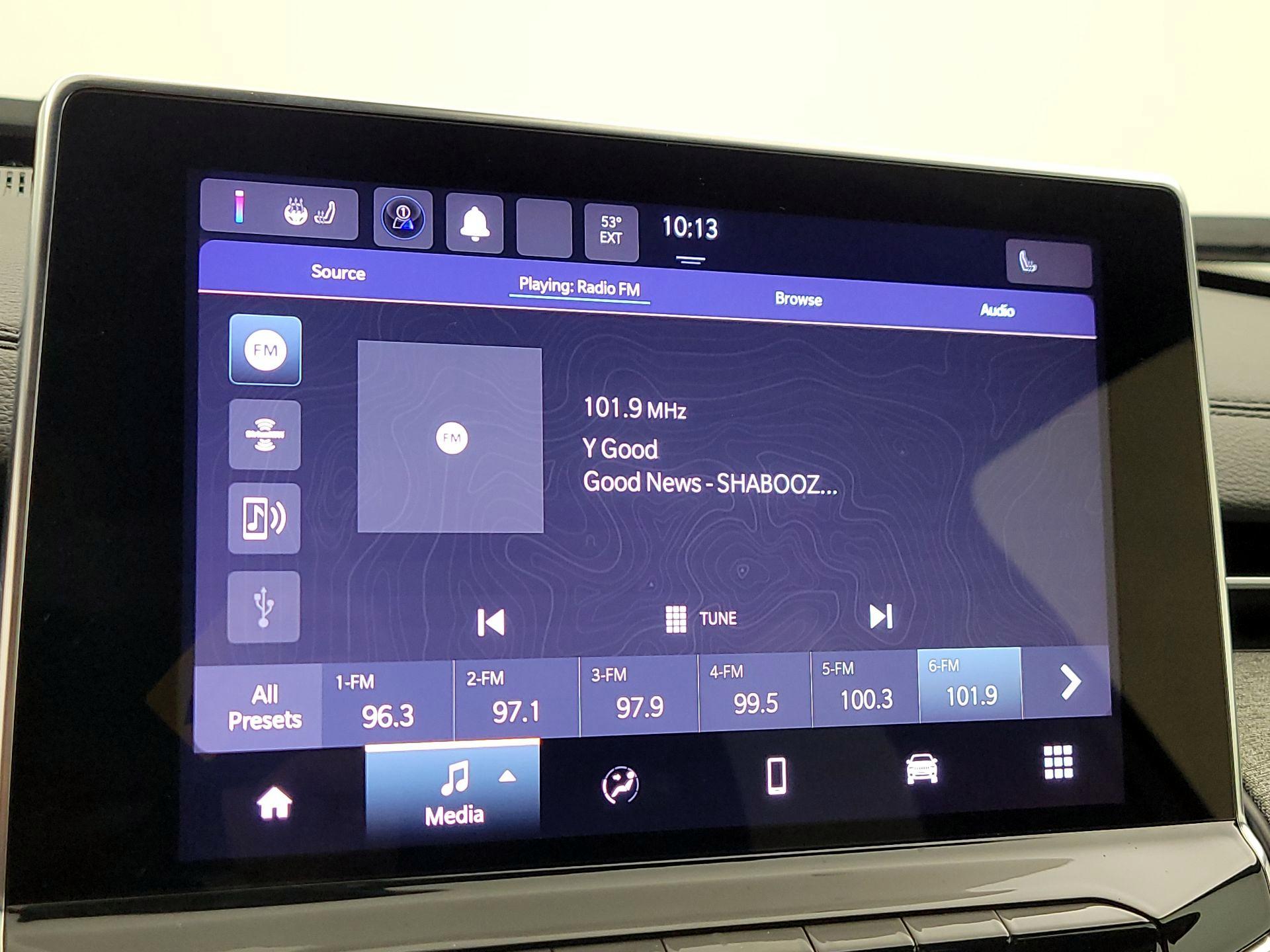 Thumbnail: 2023 Jeep Compass - 15