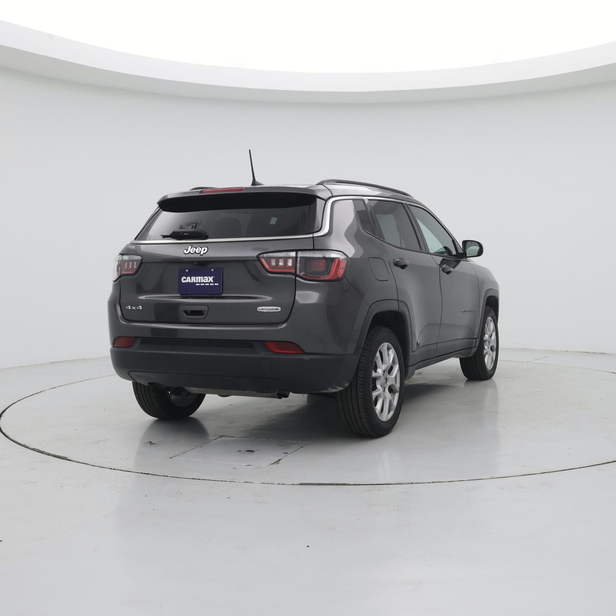 Thumbnail: 2023 Jeep Compass - 8