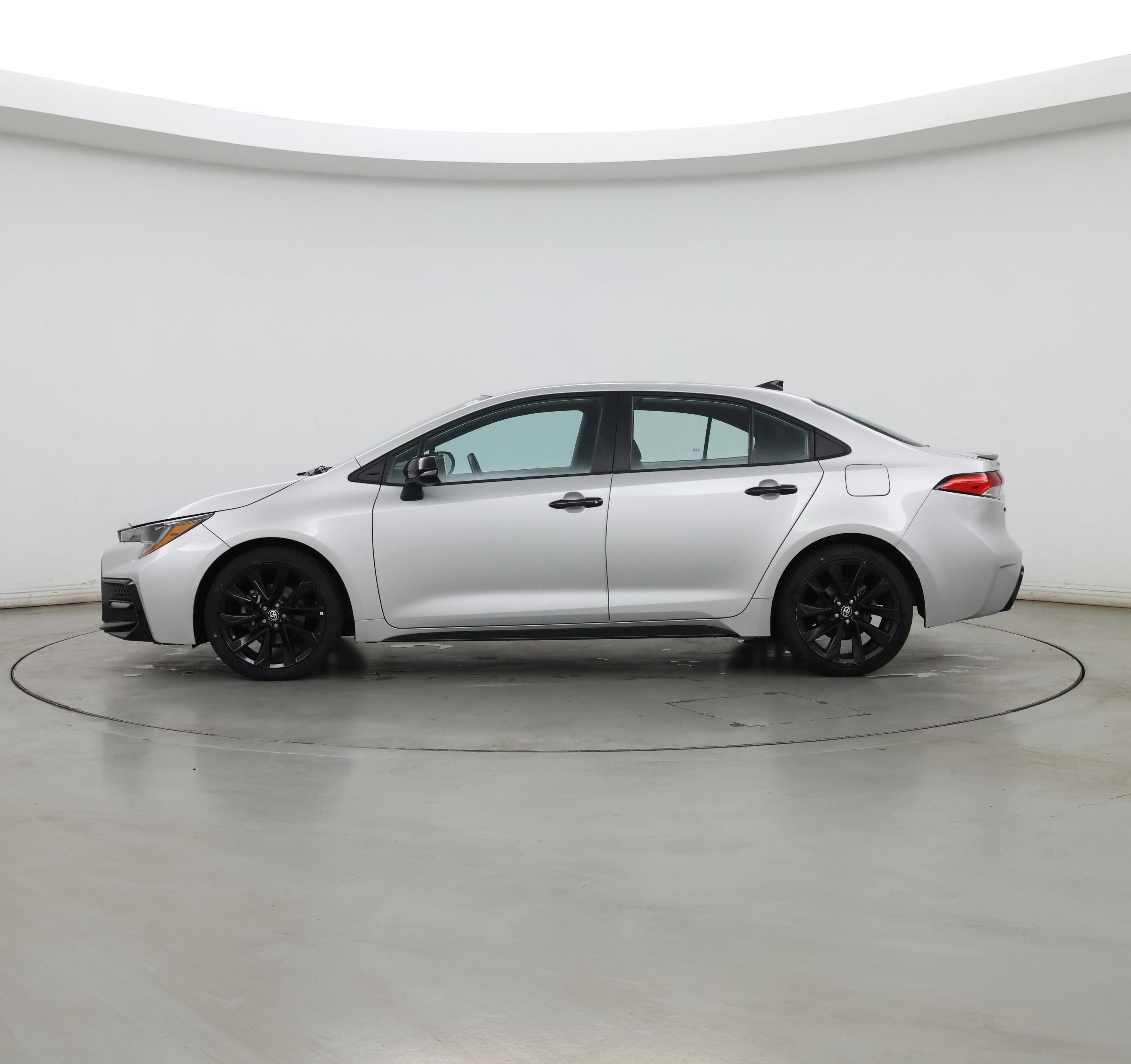 Thumbnail: 2022 Toyota Corolla - 3