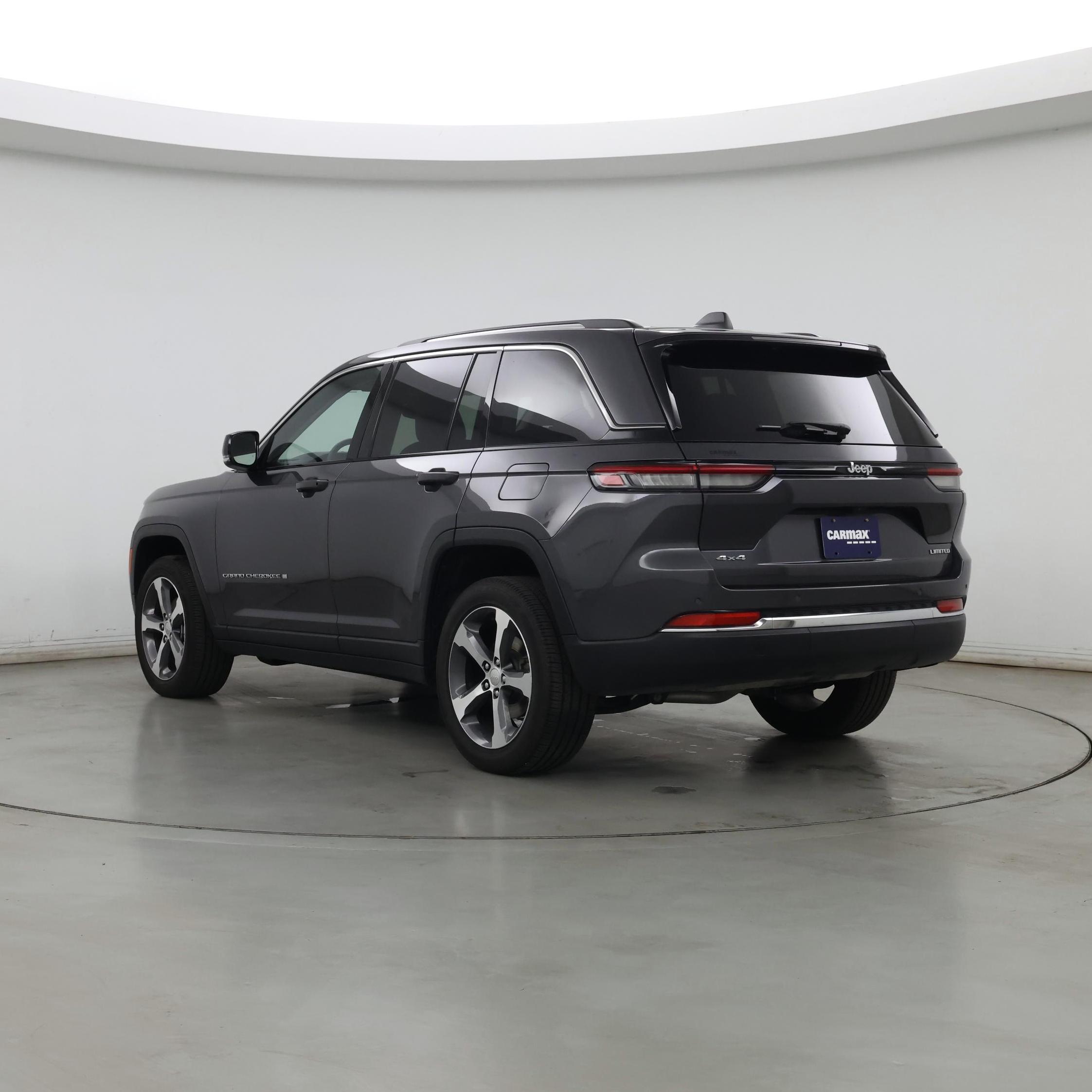 Thumbnail: 2023 Jeep Grand Cherokee - 2