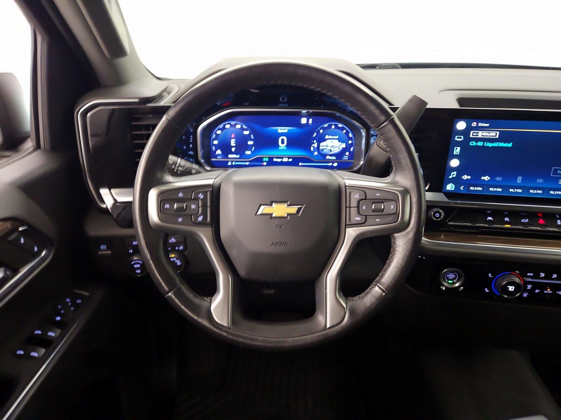 Thumbnail: 2022 Chevrolet Silverado 1500 - 10