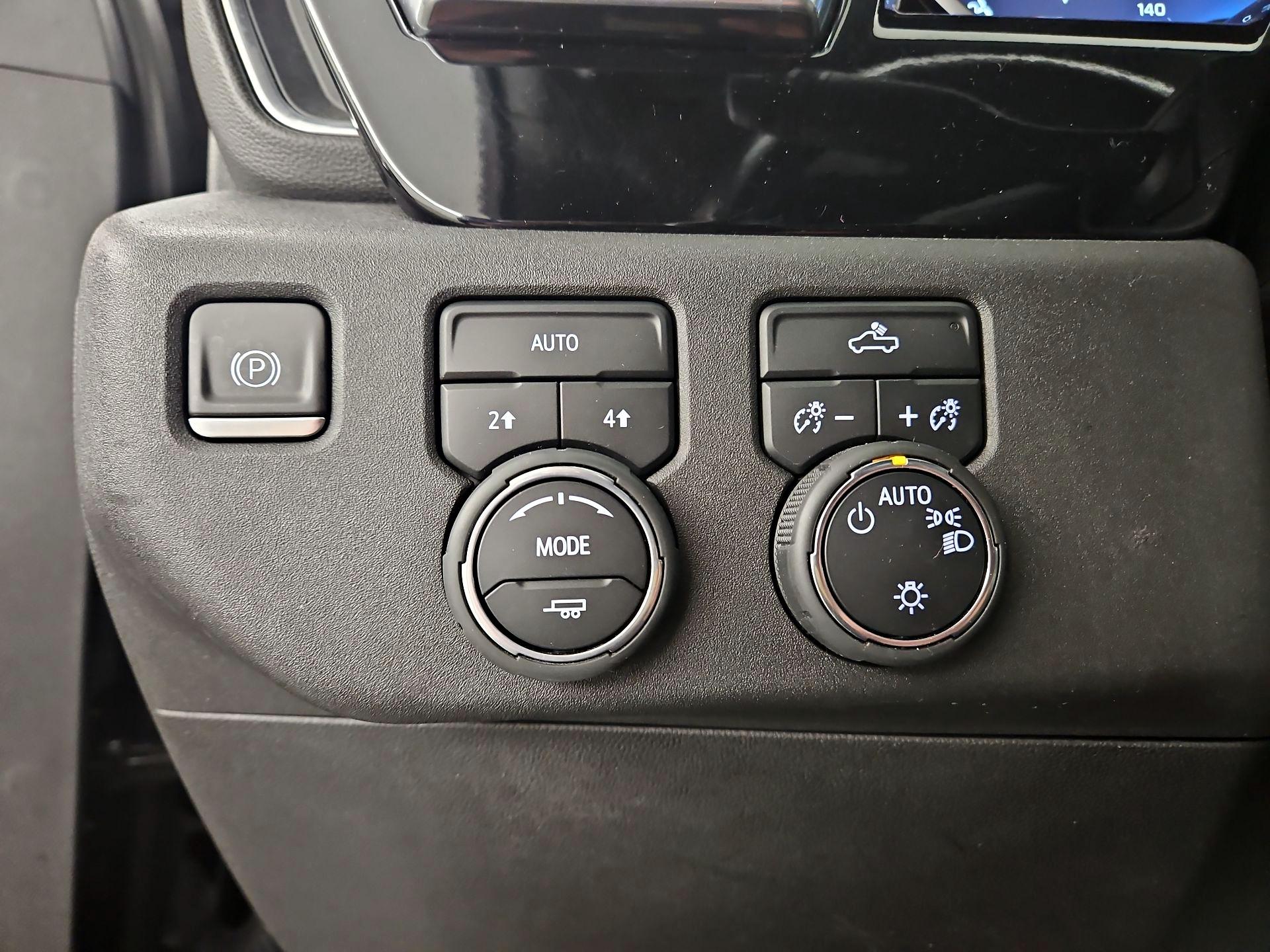 Thumbnail: 2022 Chevrolet Silverado 1500 - 13