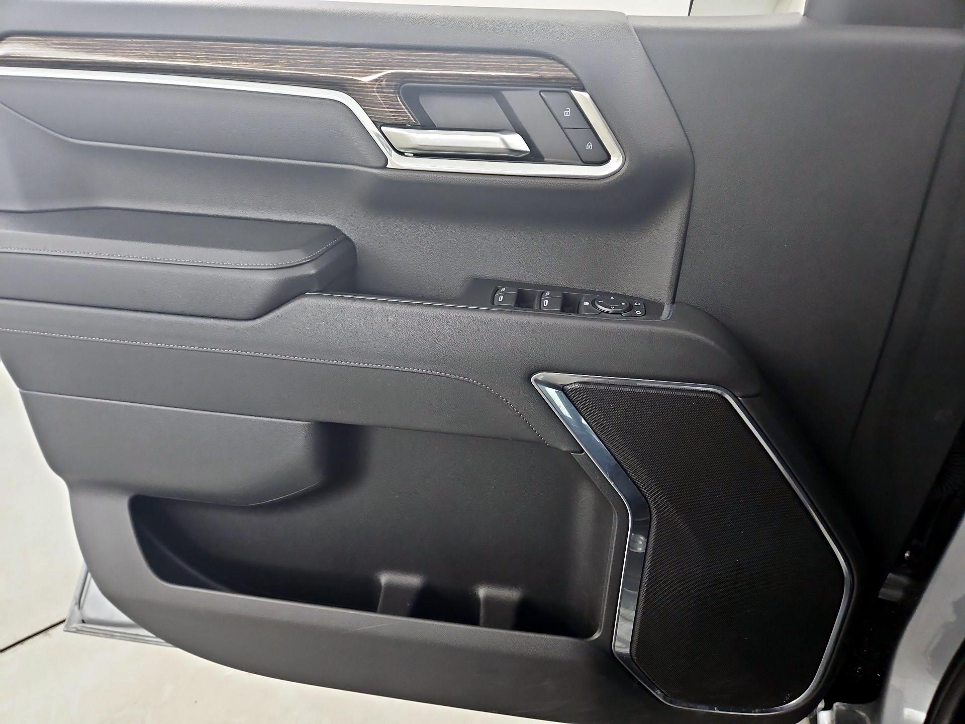 Thumbnail: 2023 GMC Sierra 1500 - 12