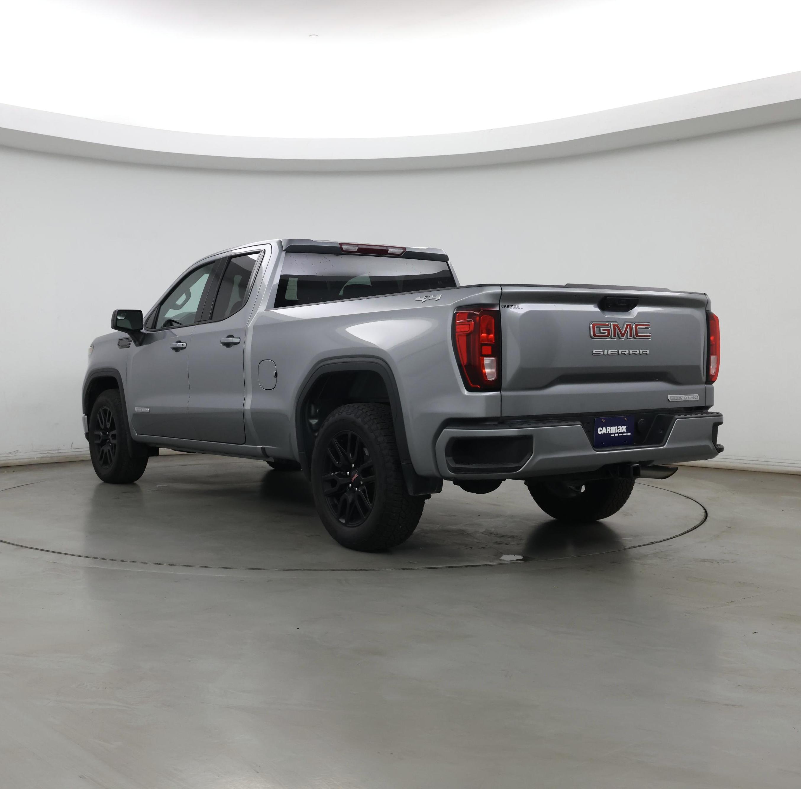 Thumbnail: 2023 GMC Sierra 1500 - 2