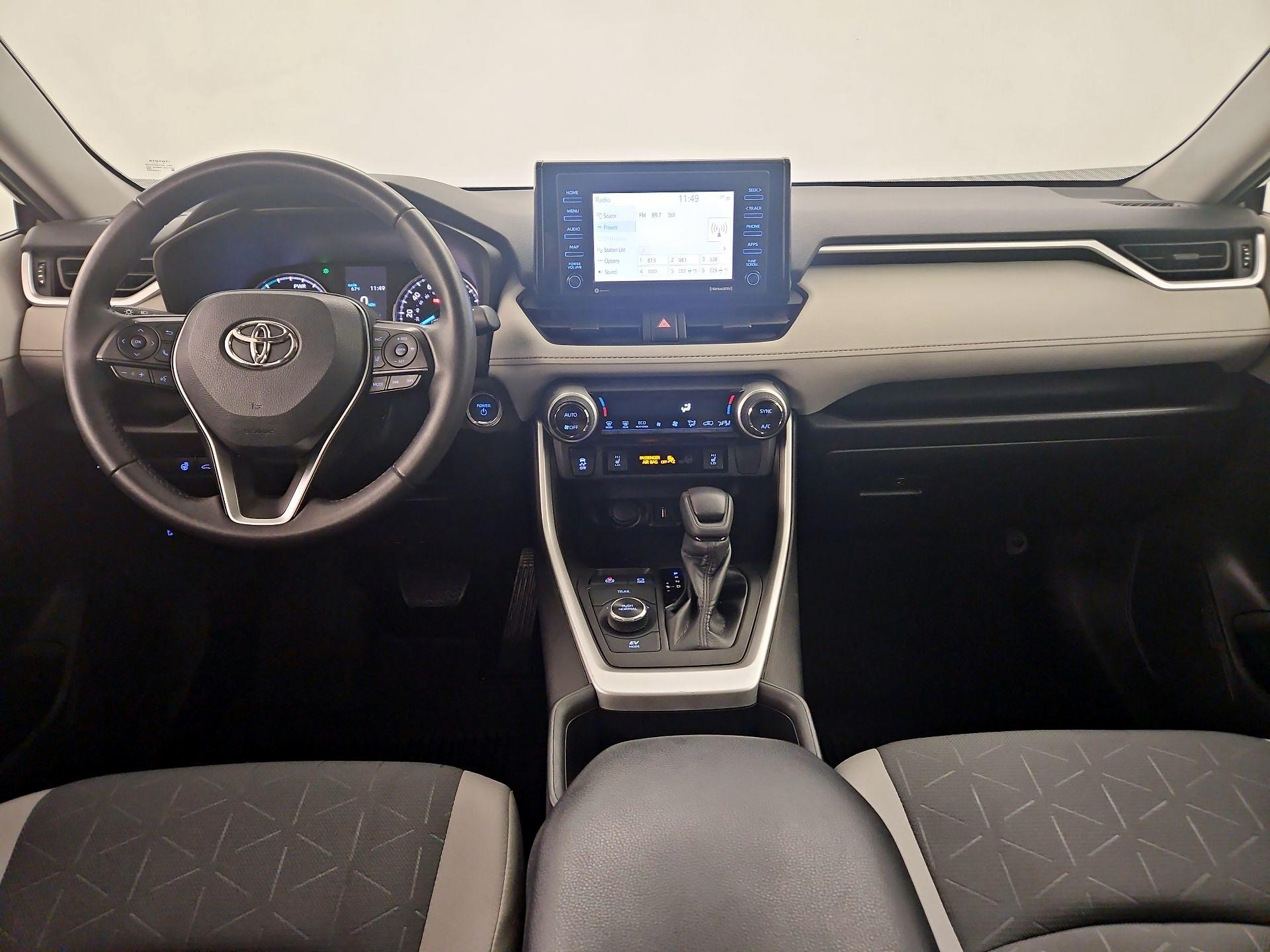 Thumbnail: 2022 Toyota RAV4 - 9