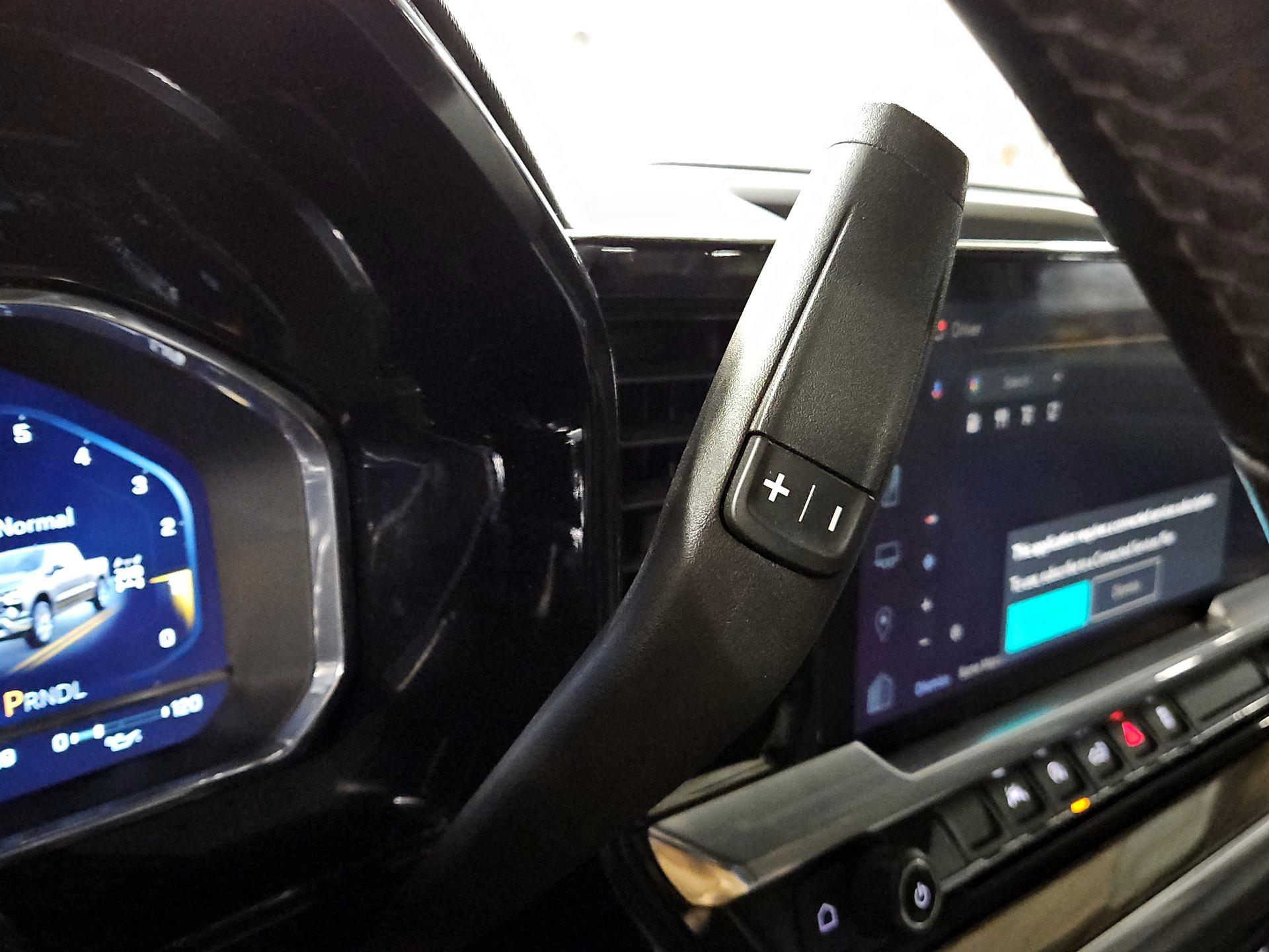 Thumbnail: 2022 Chevrolet Silverado 1500 - 17