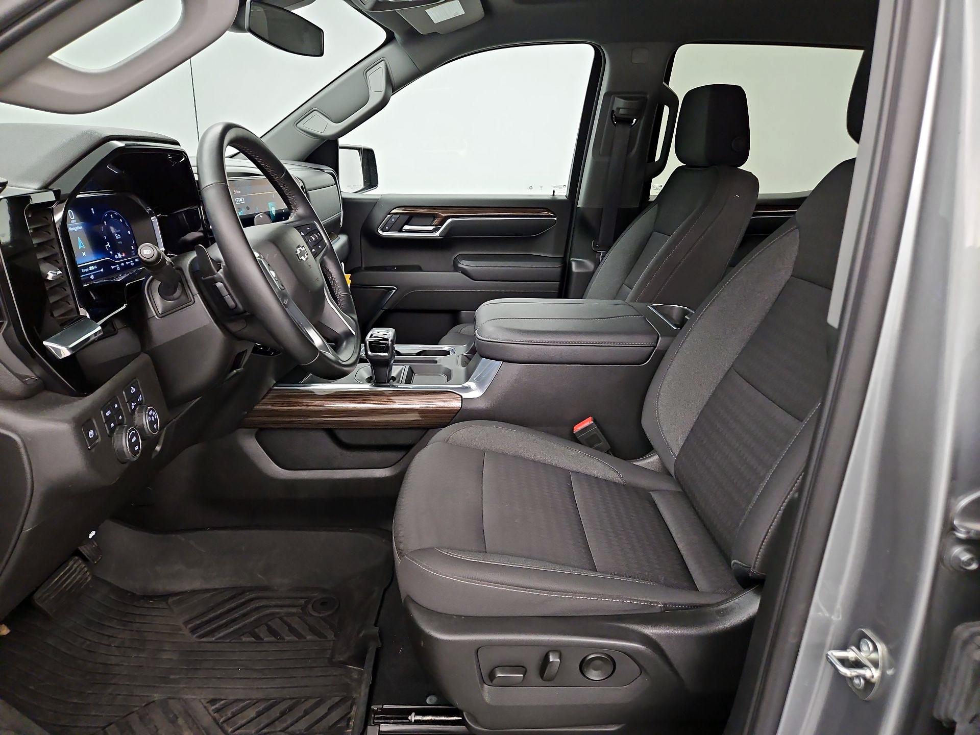 Thumbnail: 2023 Chevrolet Silverado 1500 - 11