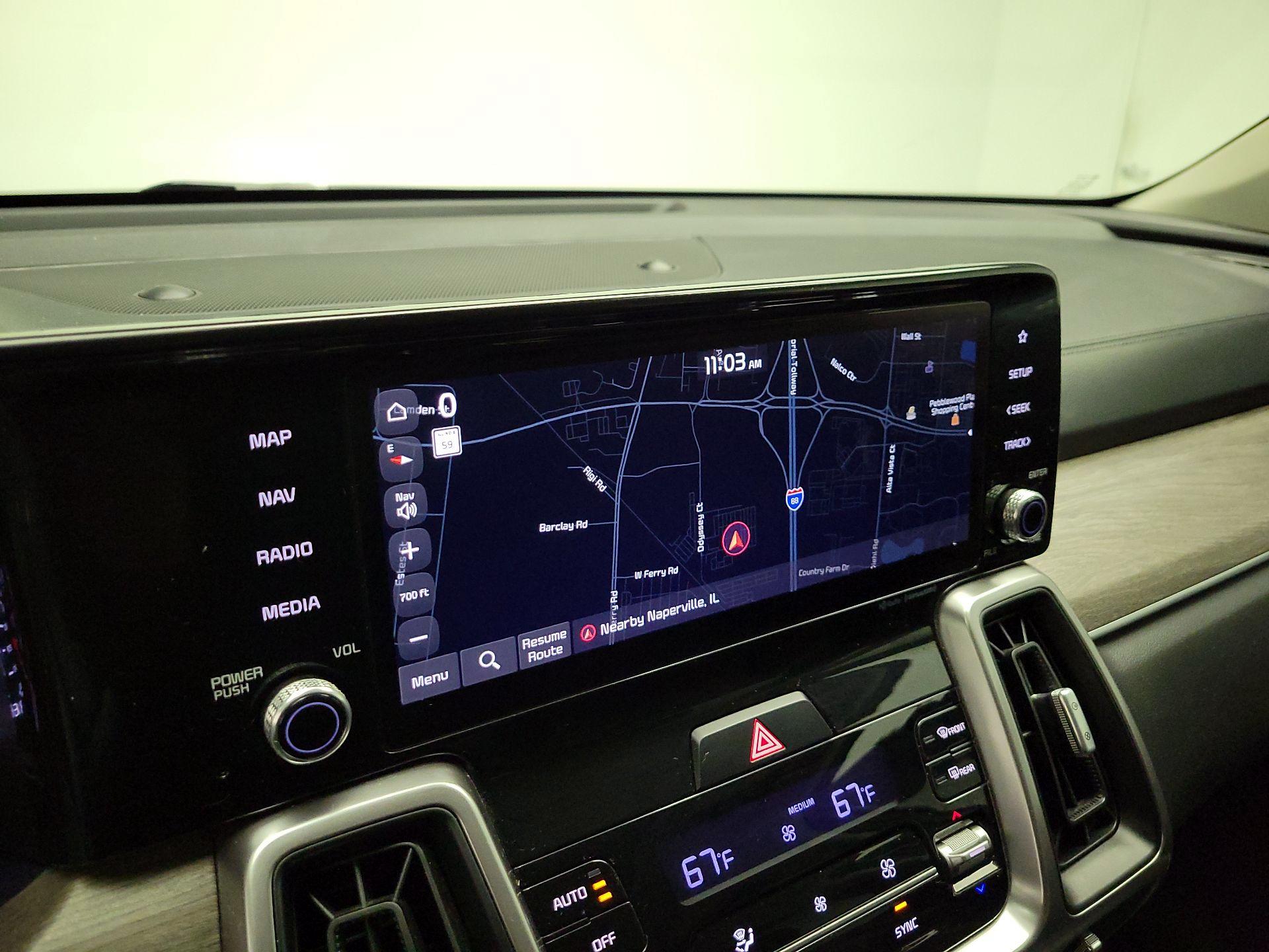 Thumbnail: 2023 Kia Sorento - 14