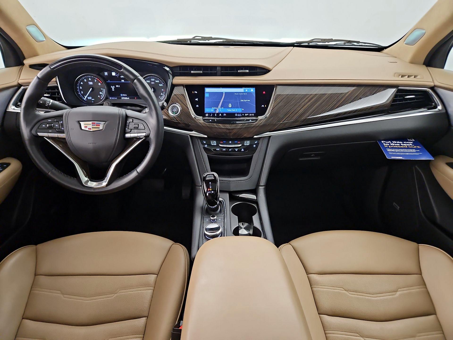 Thumbnail: 2023 Cadillac XT6 - 9