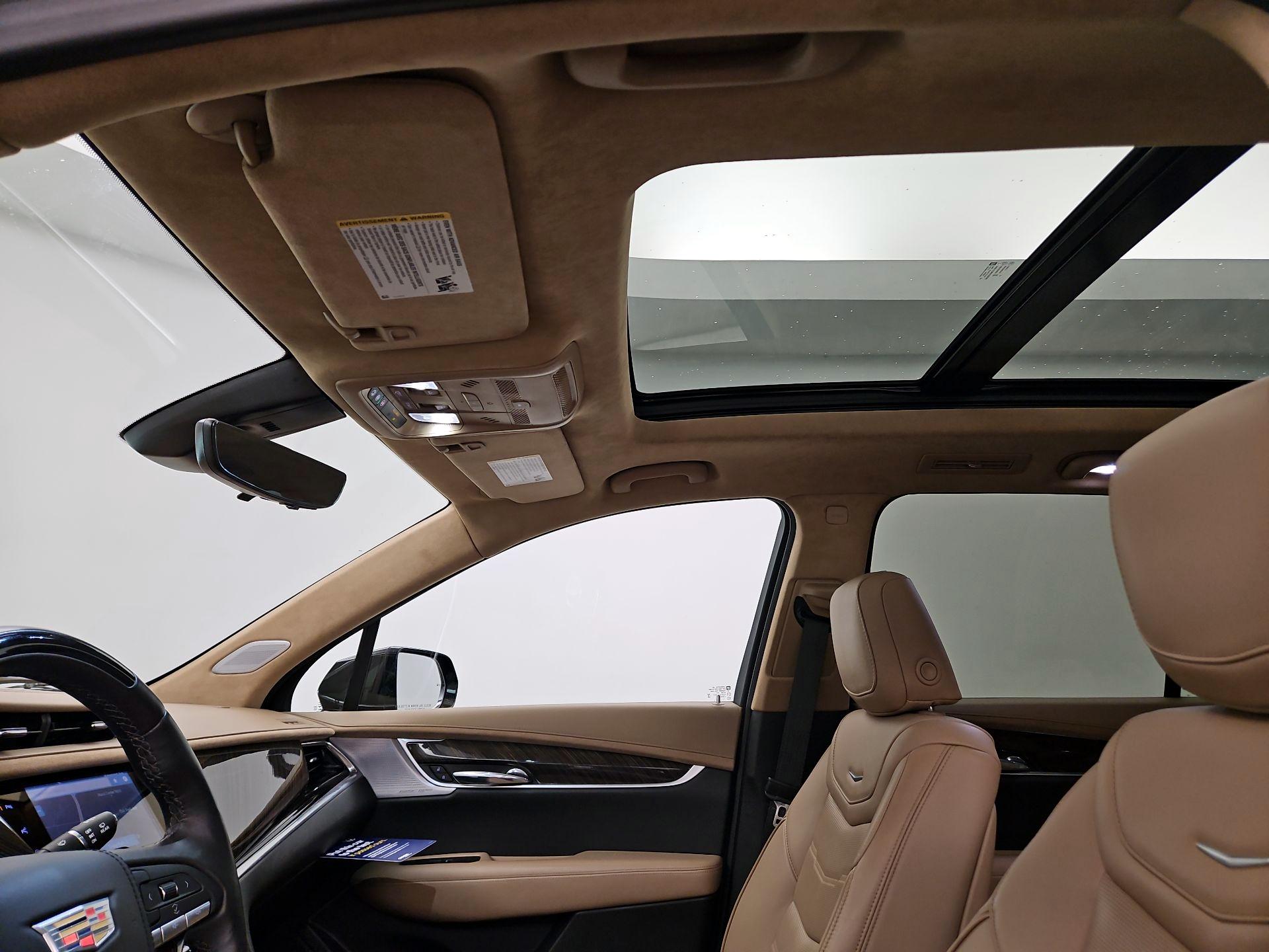 Thumbnail: 2023 Cadillac XT6 - 20