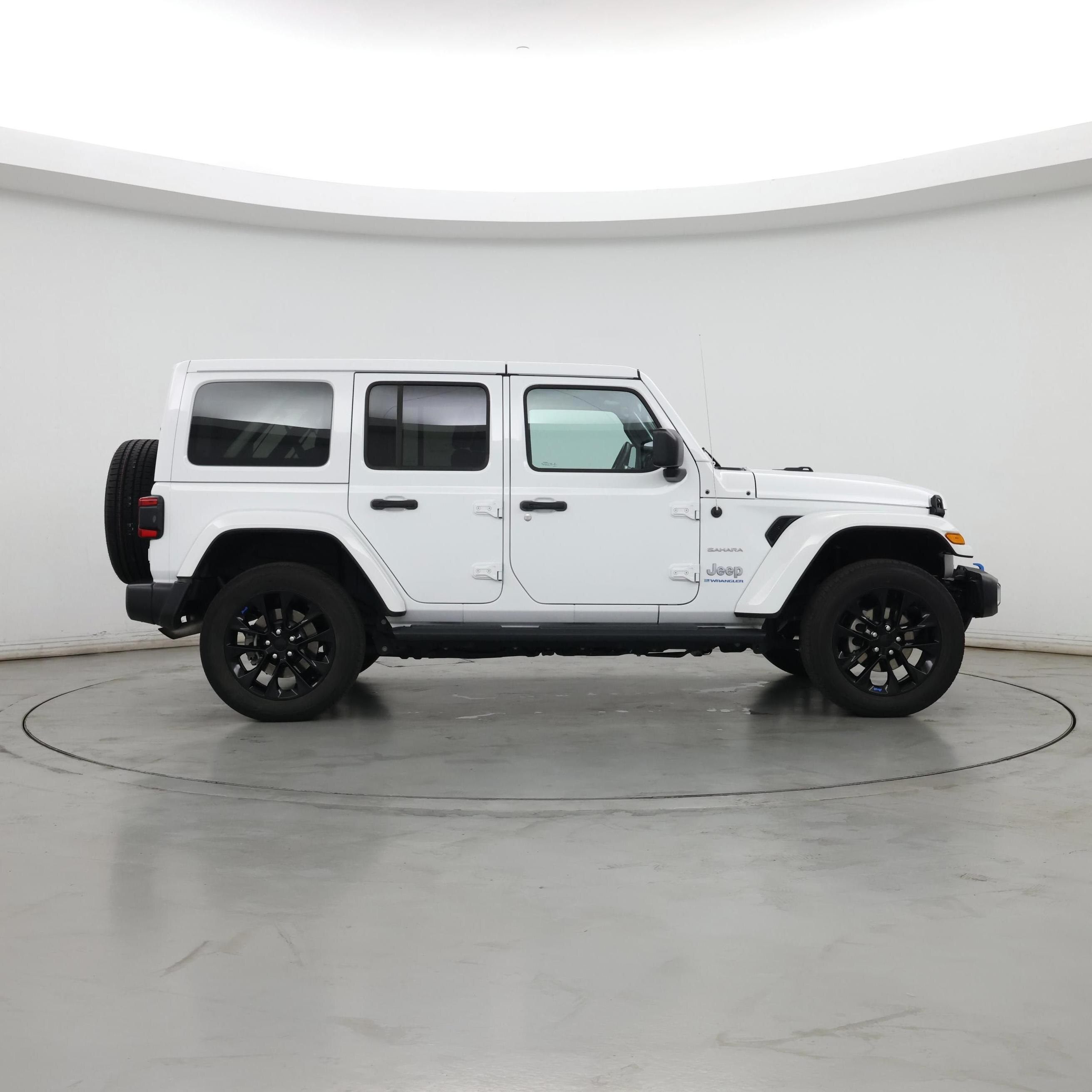Thumbnail: 2023 Jeep Wrangler - 7