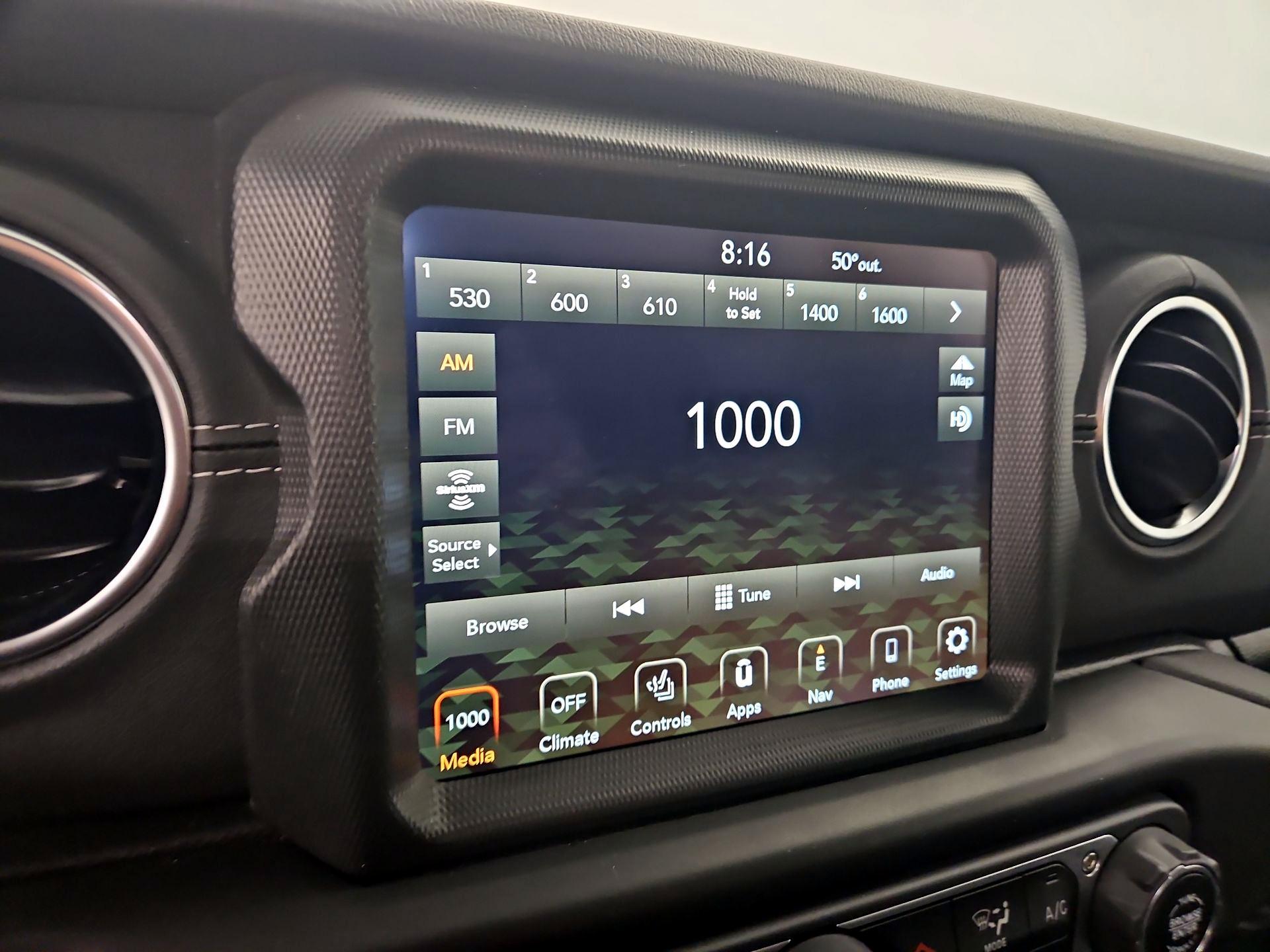 Thumbnail: 2021 Jeep Wrangler - 16