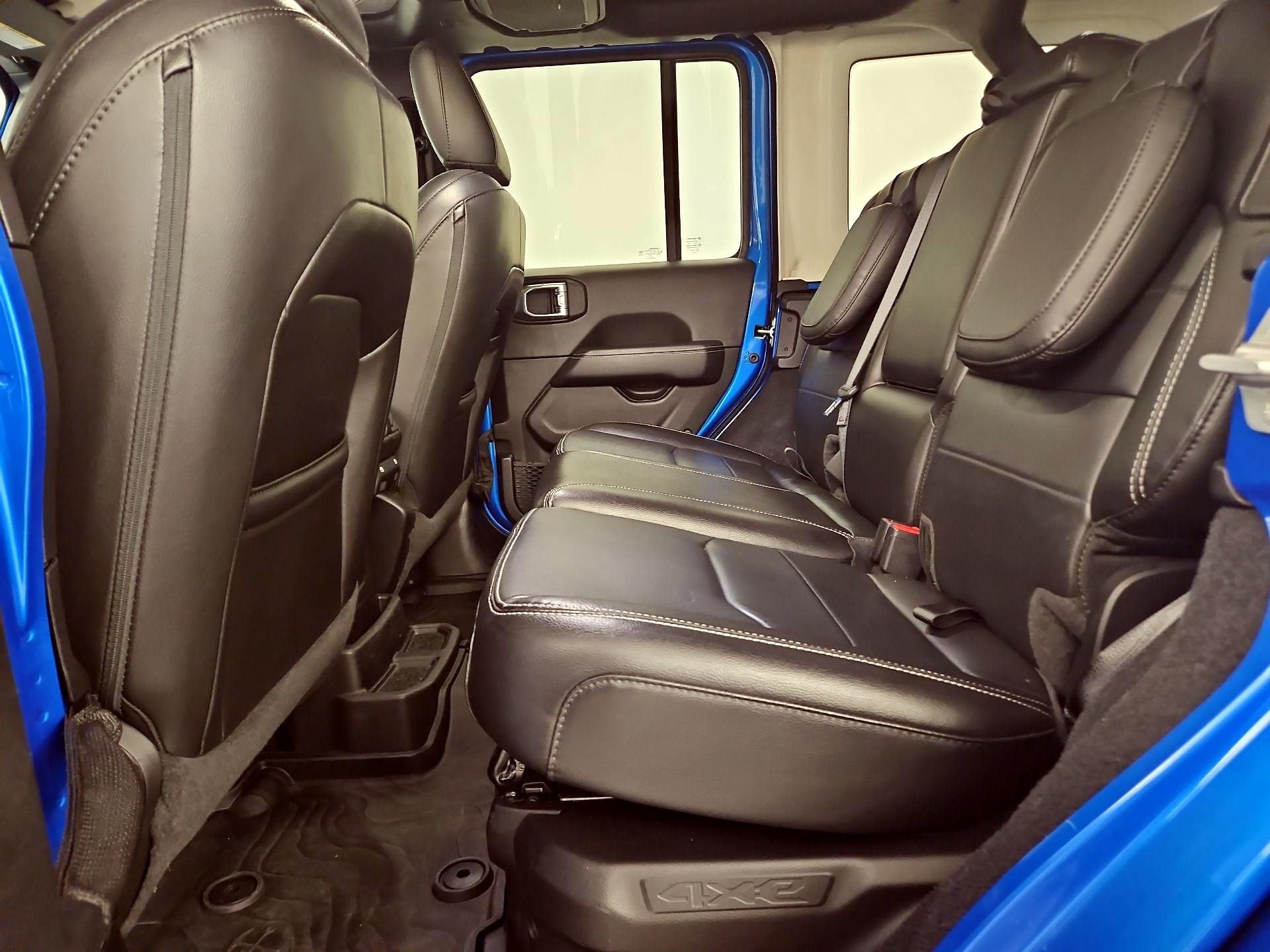 Thumbnail: 2021 Jeep Wrangler - 20