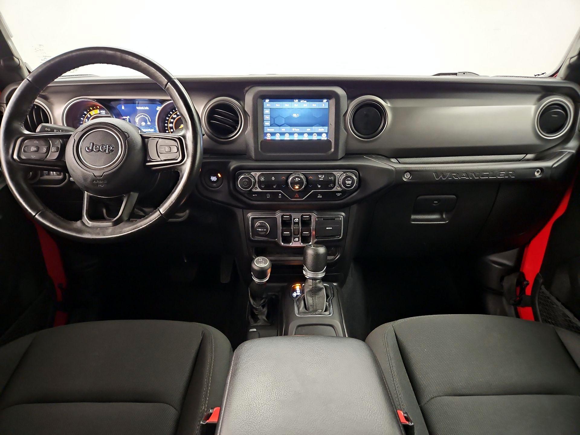 Thumbnail: 2022 Jeep Wrangler - 9