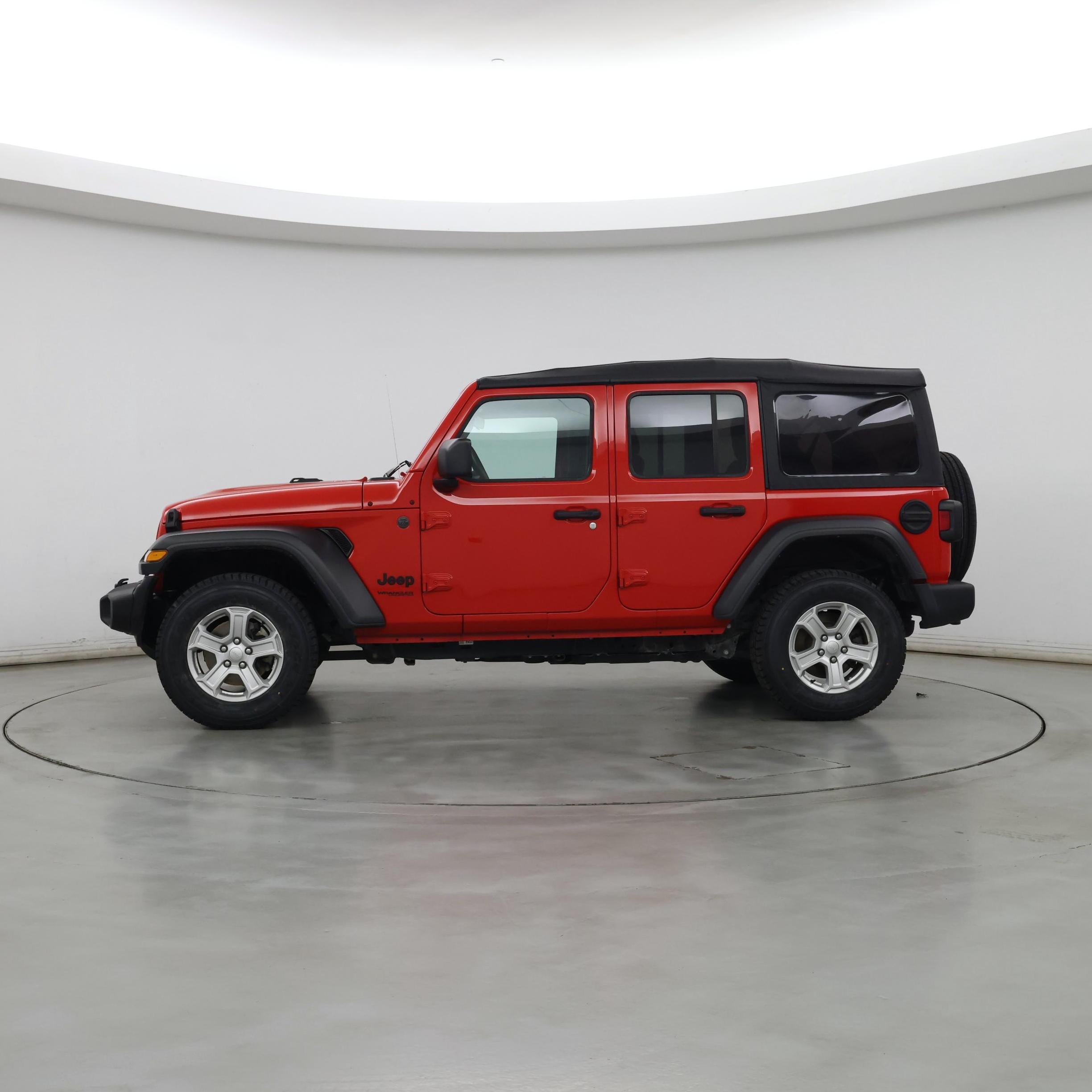 Thumbnail: 2022 Jeep Wrangler - 3