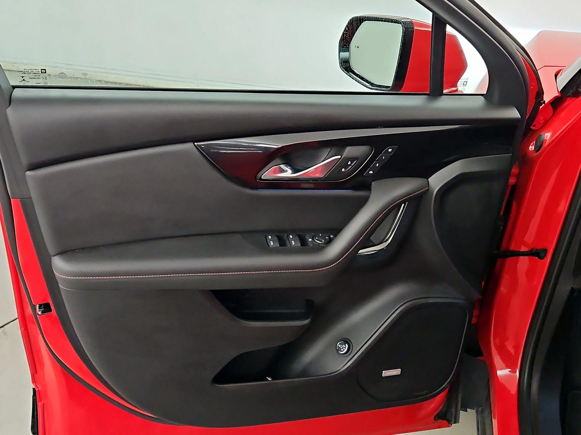 Thumbnail: 2022 Chevrolet Blazer - 12