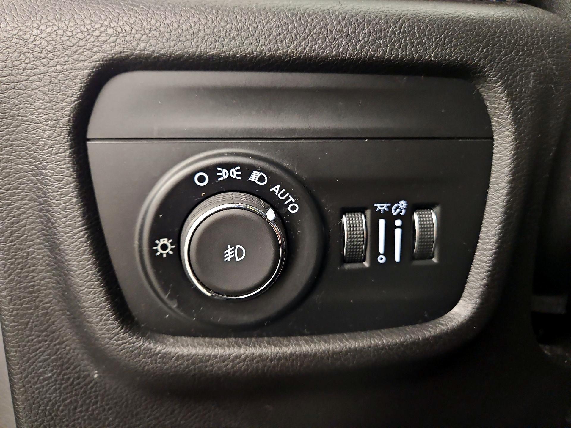 Thumbnail: 2021 Jeep Grand Cherokee L - 13