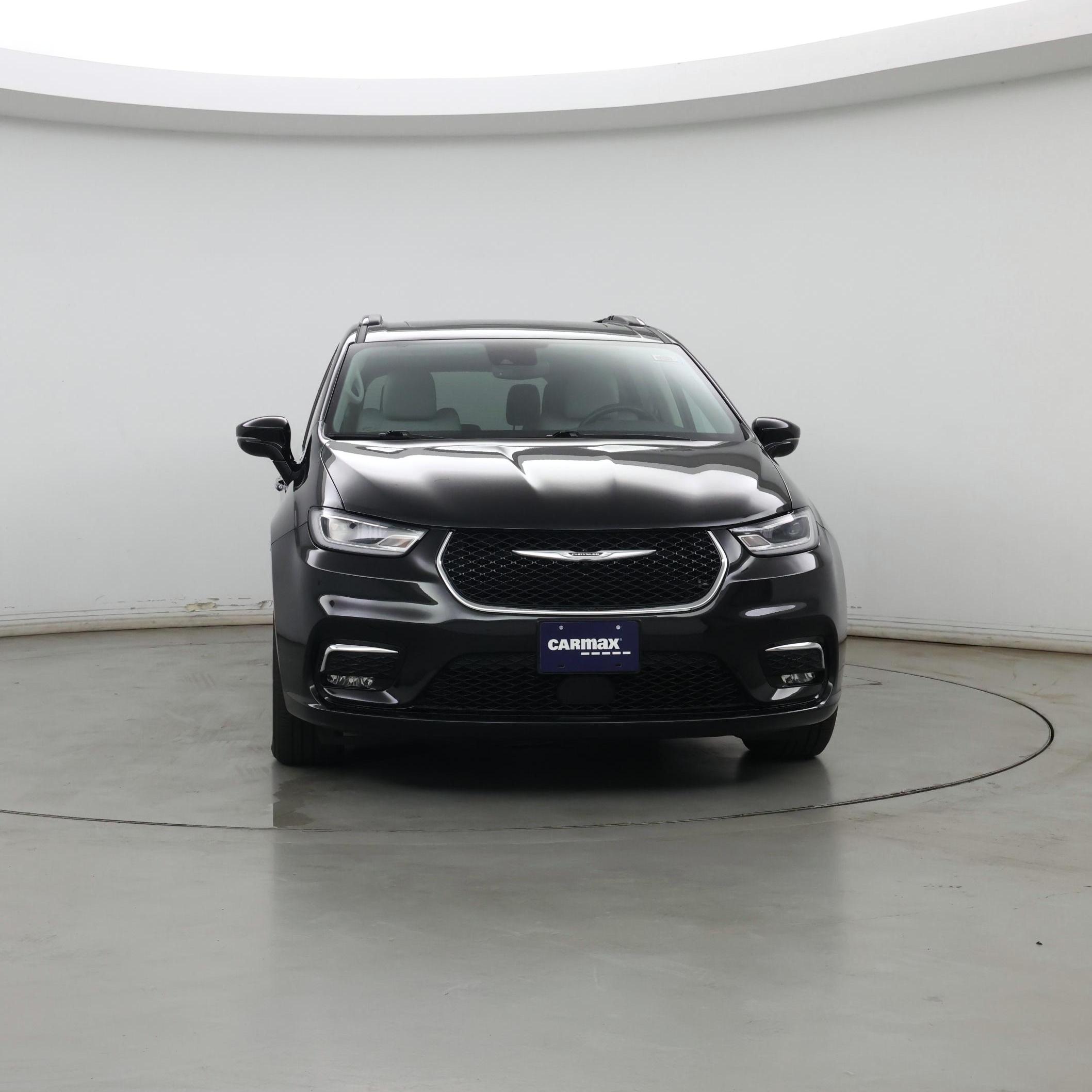 Thumbnail: 2021 Chrysler Pacifica - 5