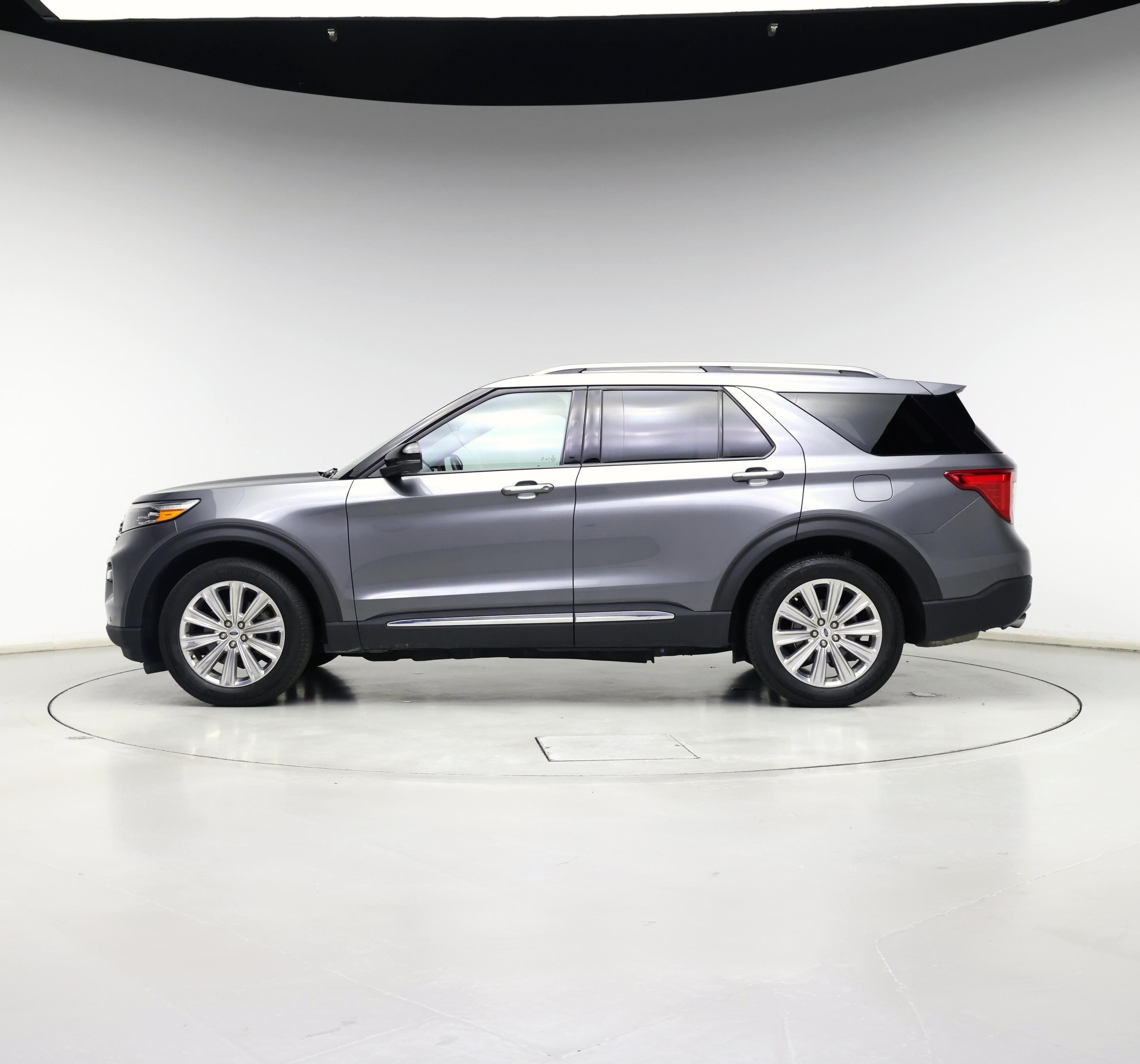 Thumbnail: 2024 Ford Explorer - 3