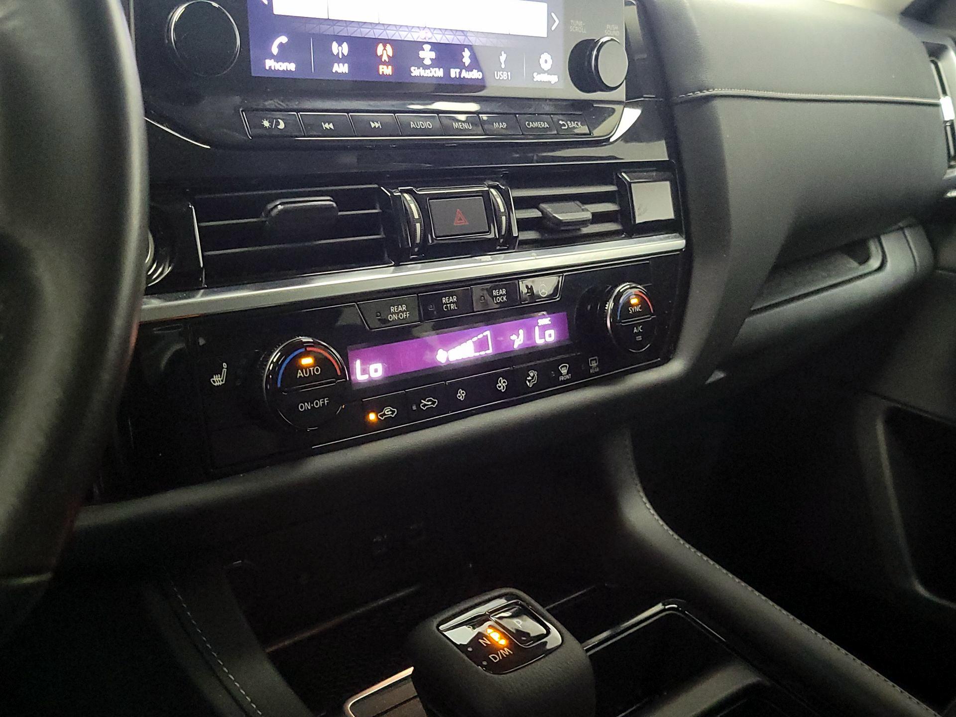 Thumbnail: 2023 Nissan Pathfinder - 17