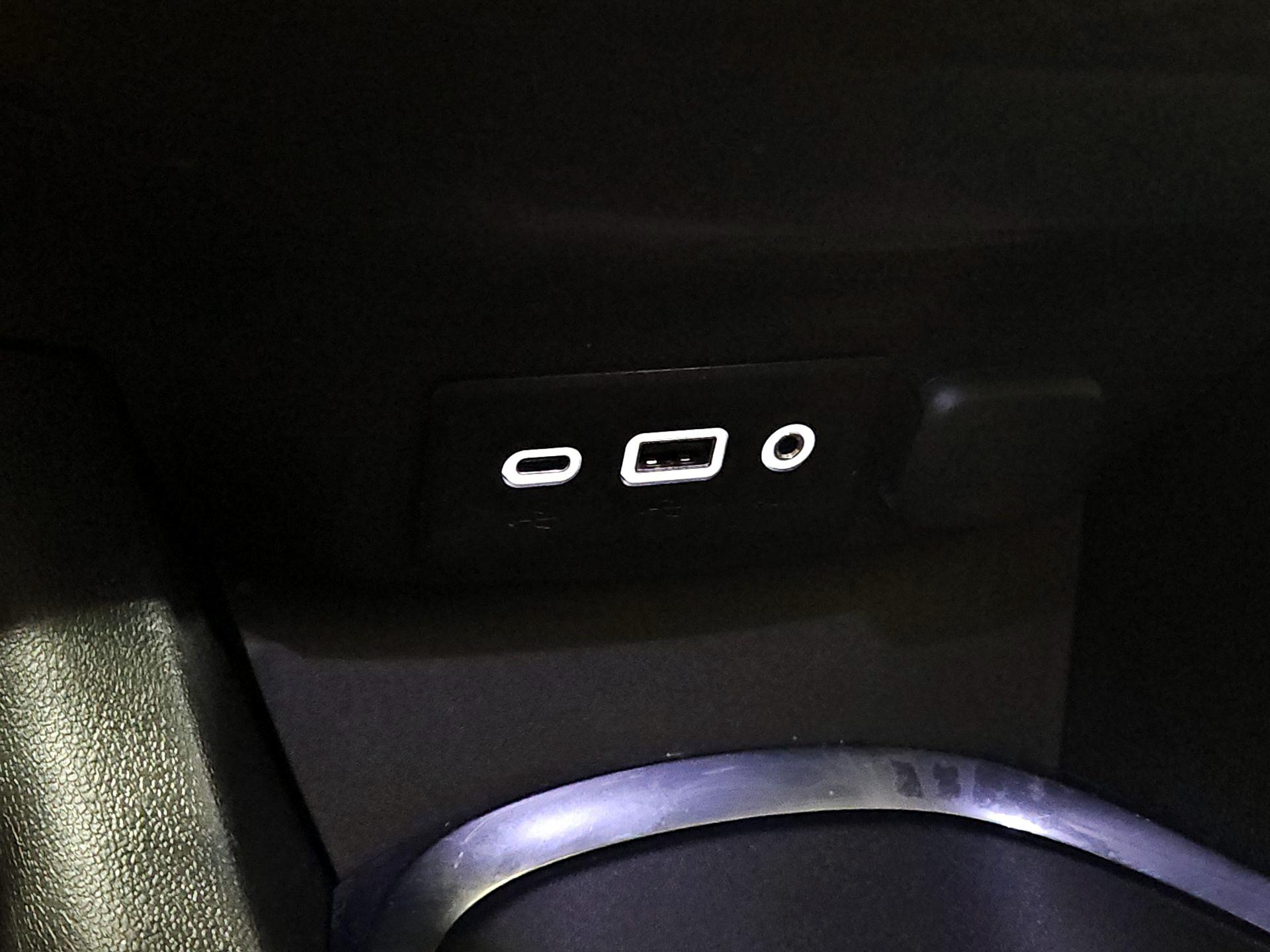 Thumbnail: 2023 Chevrolet Malibu - 18