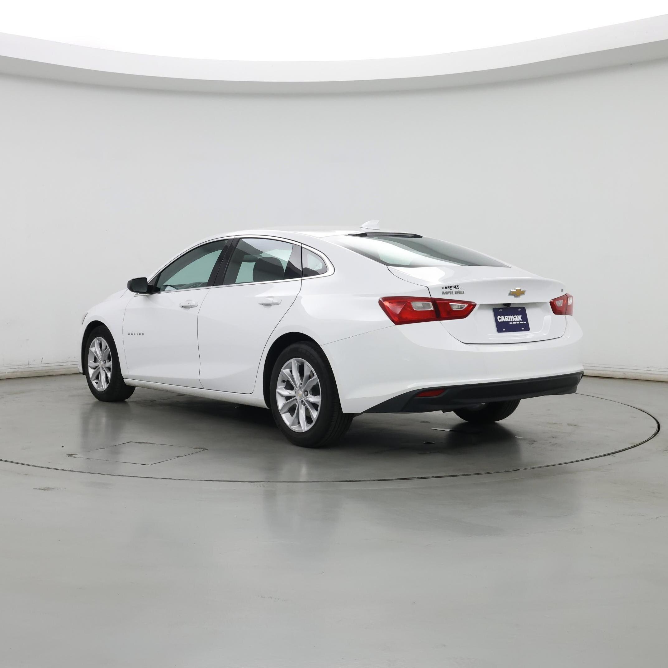 Thumbnail: 2023 Chevrolet Malibu - 2