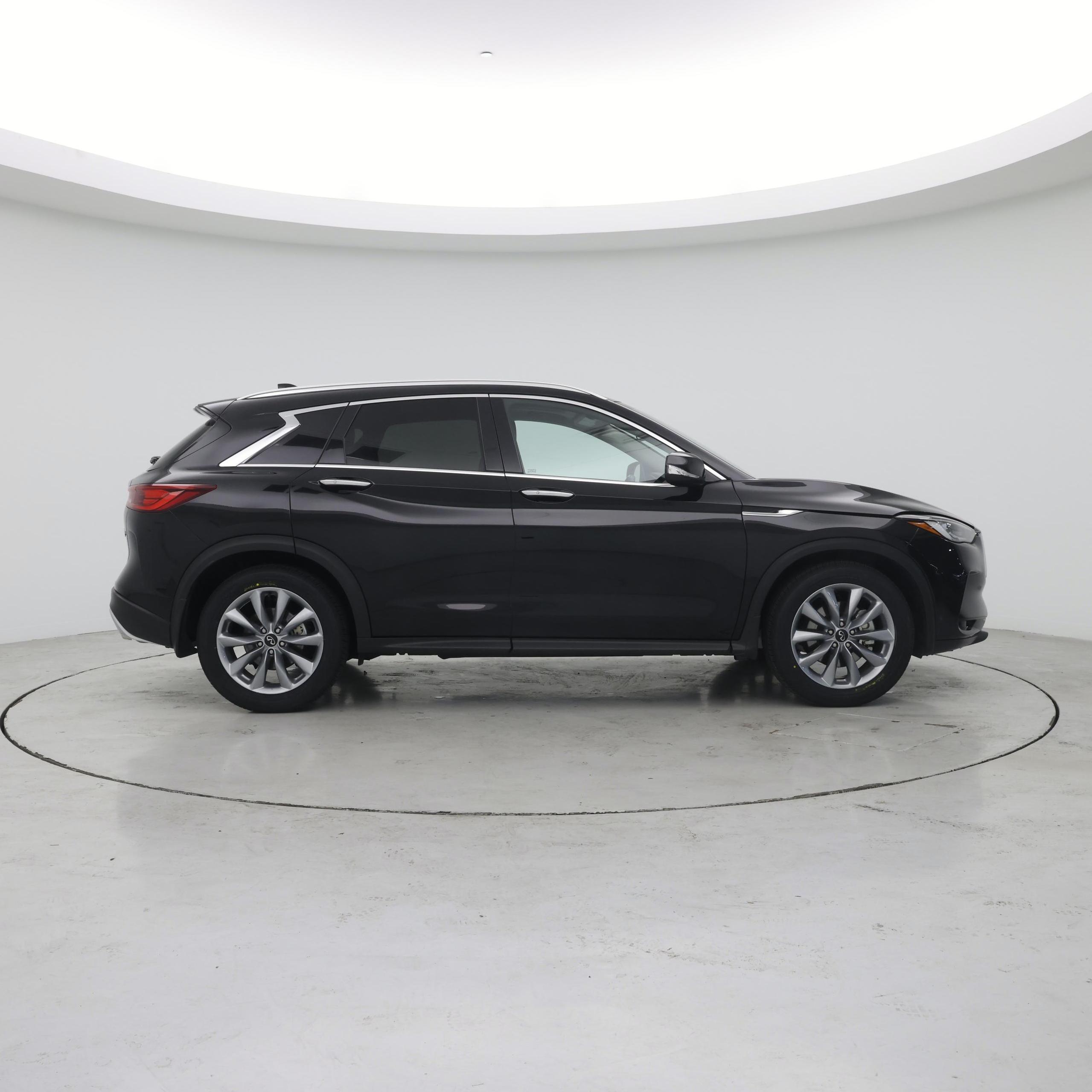 Thumbnail: 2022 INFINITI QX50 - 7