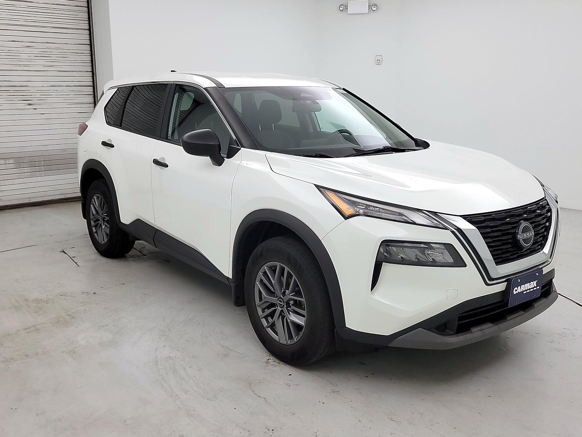 Thumbnail: 2022 Nissan Rogue - 1