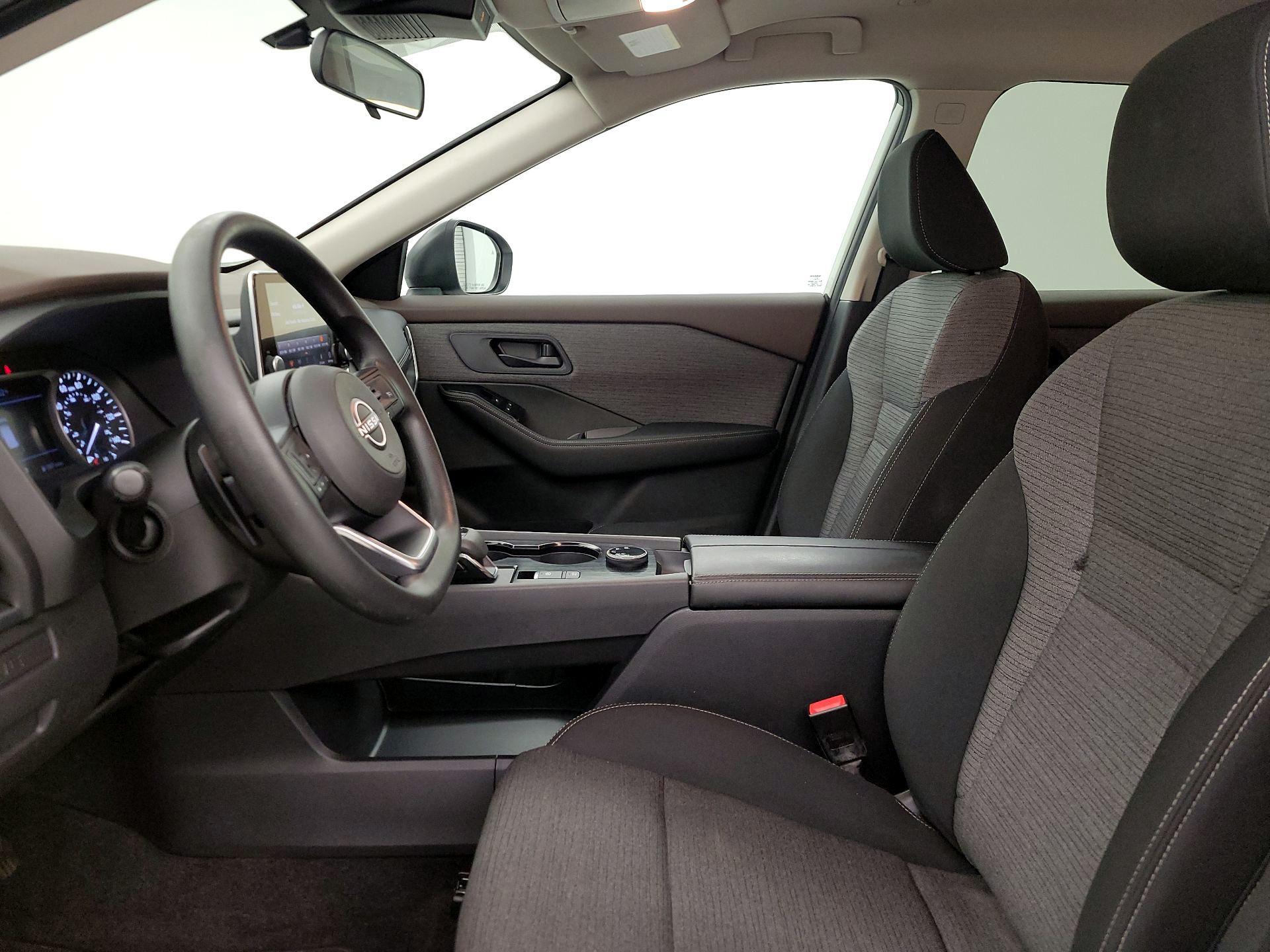 Thumbnail: 2022 Nissan Rogue - 9