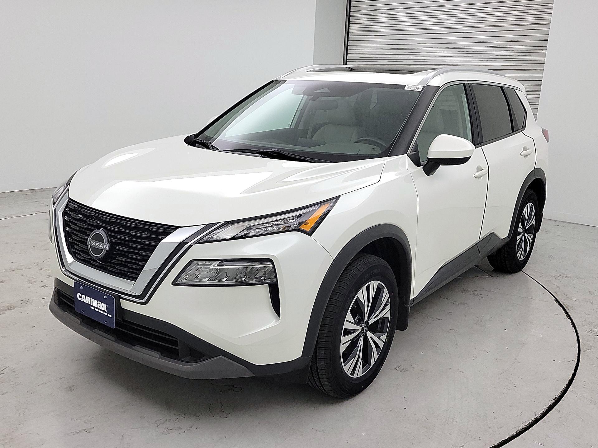 Thumbnail: 2023 Nissan Rogue - 3