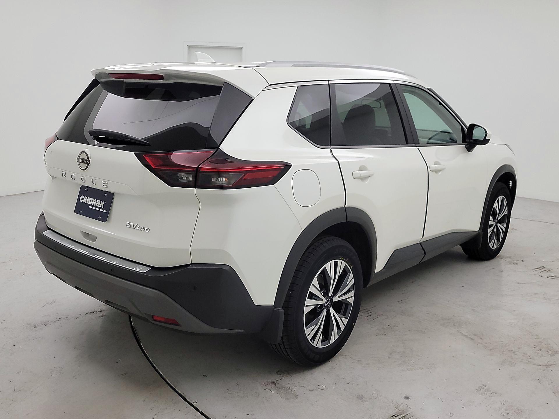 Thumbnail: 2023 Nissan Rogue - 5