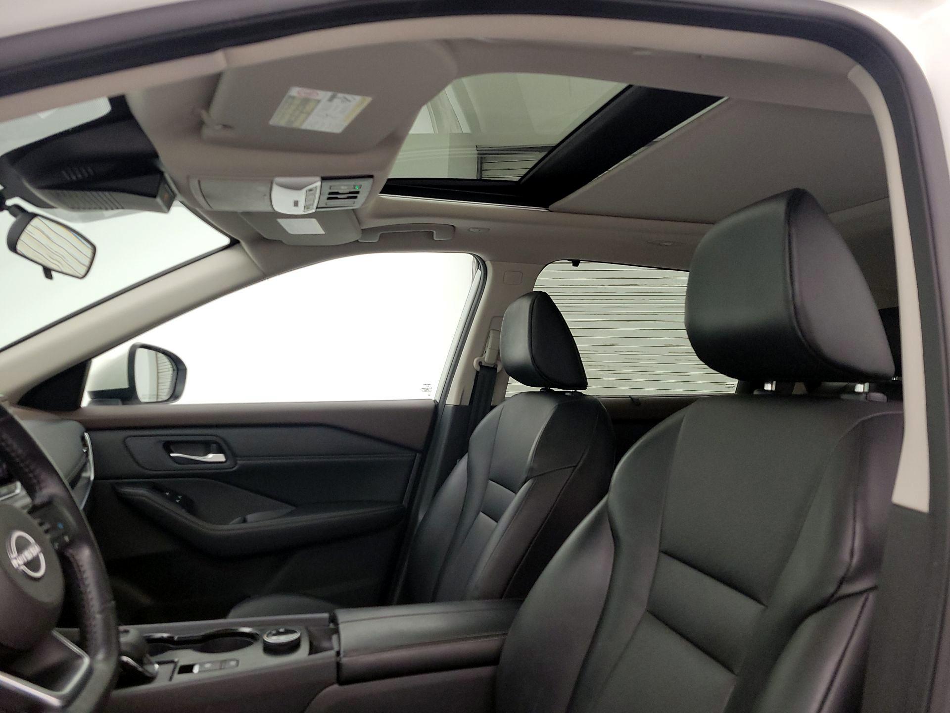 Thumbnail: 2023 Nissan Rogue - 19