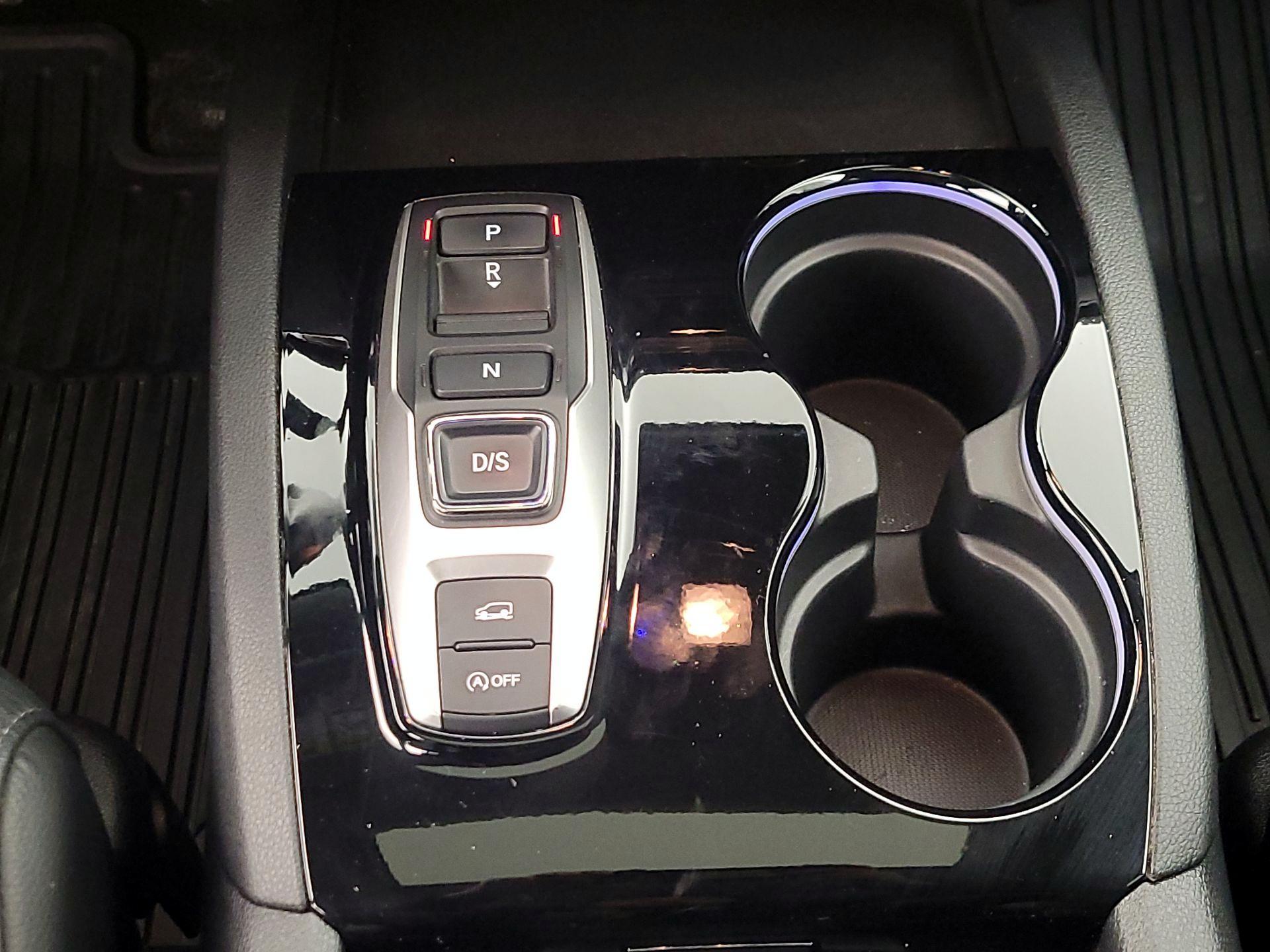 Thumbnail: 2022 Honda Pilot - 18