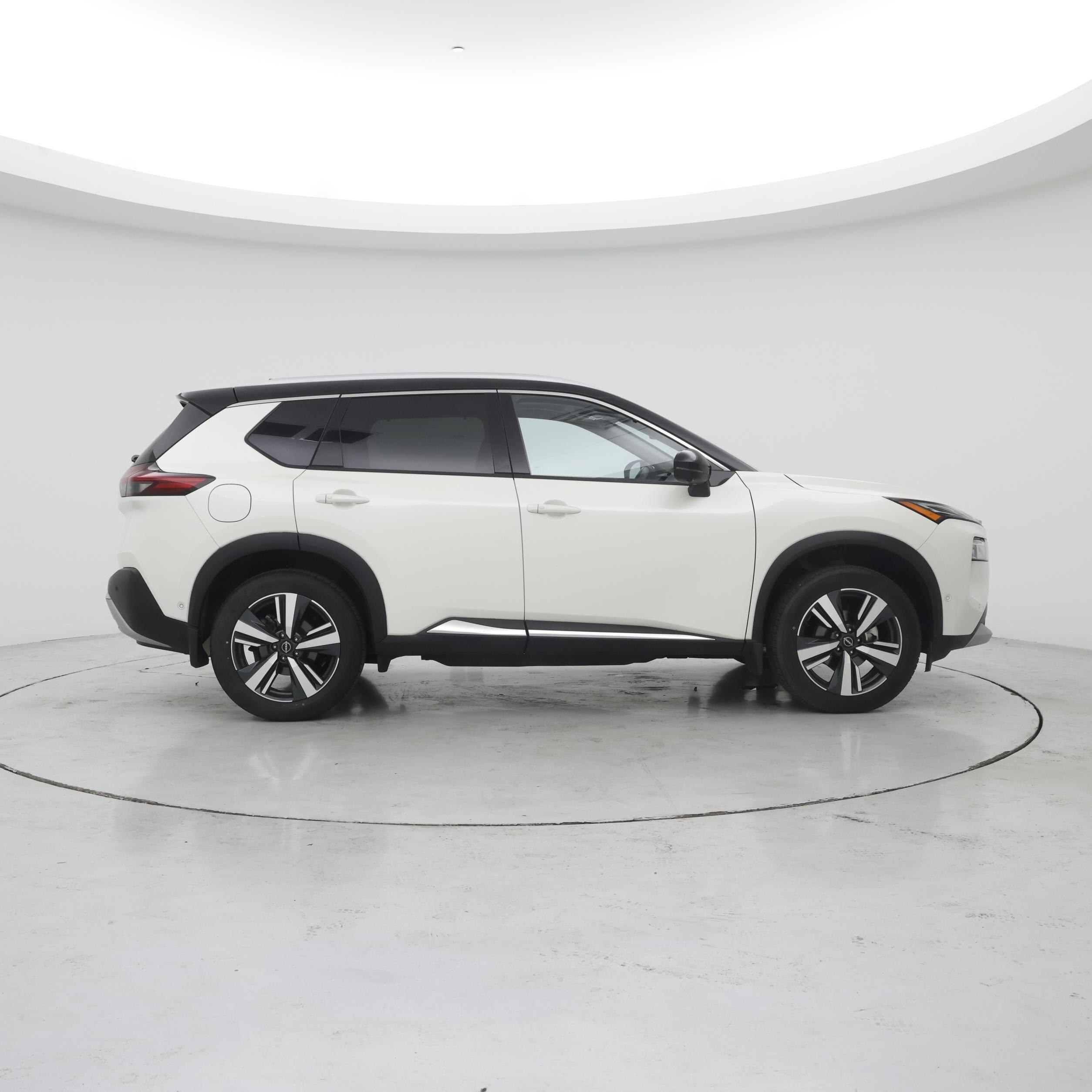 Thumbnail: 2022 Nissan Rogue - 7