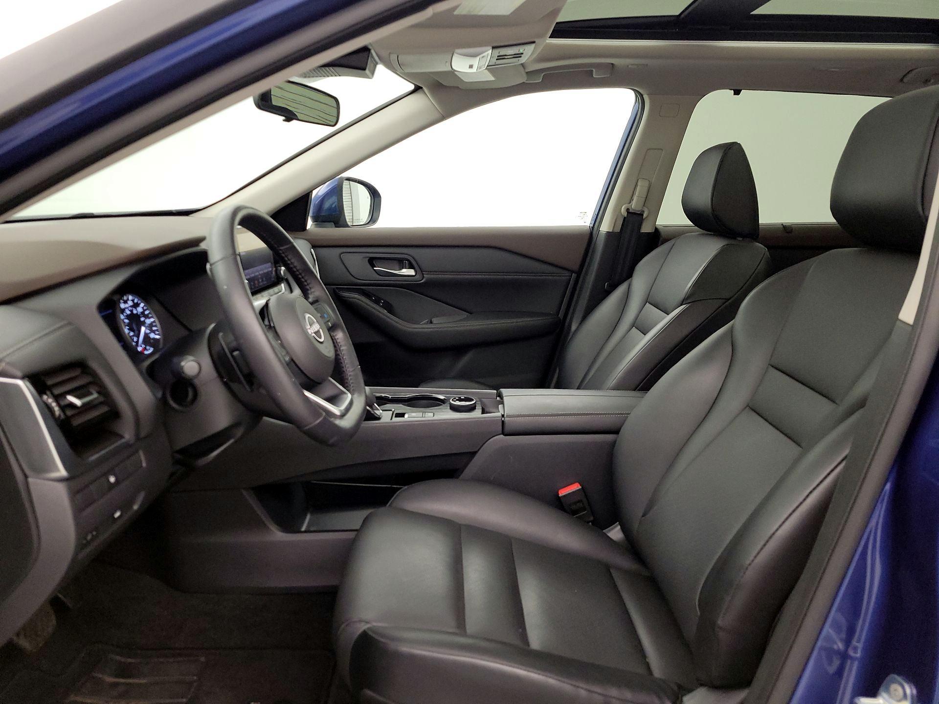 Thumbnail: 2023 Nissan Rogue - 9