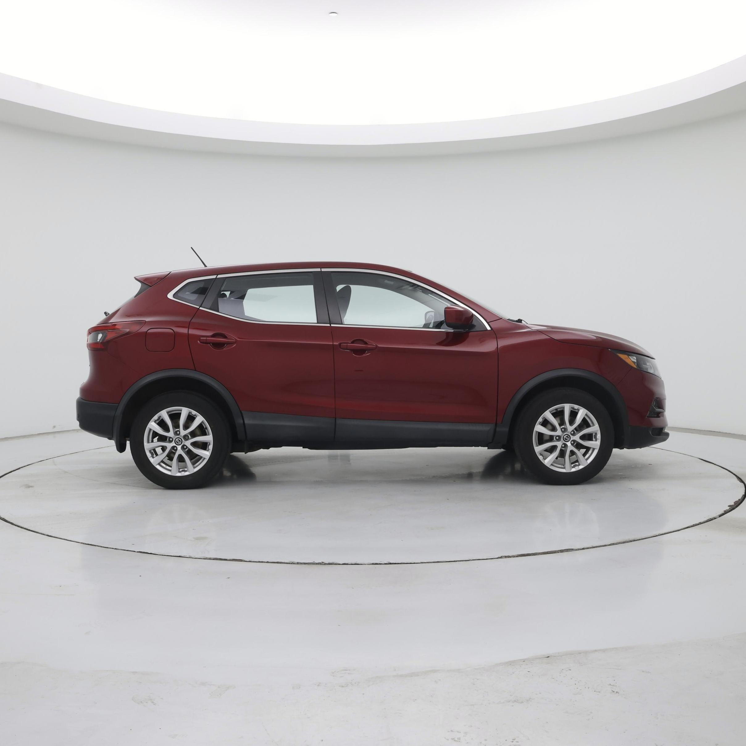 Thumbnail: 2020 Nissan Rogue Sport - 7