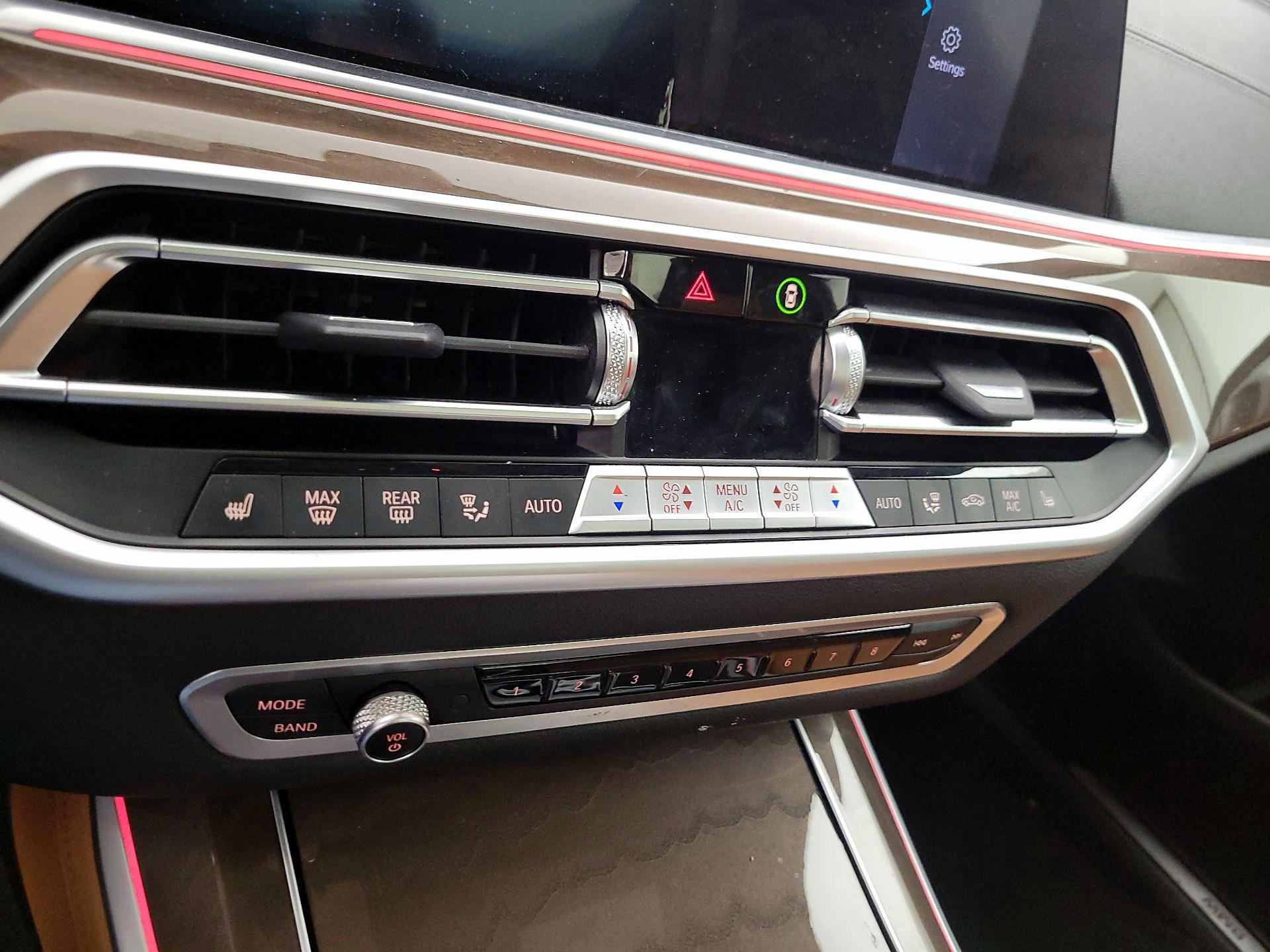 Thumbnail: 2022 BMW X5 - 17