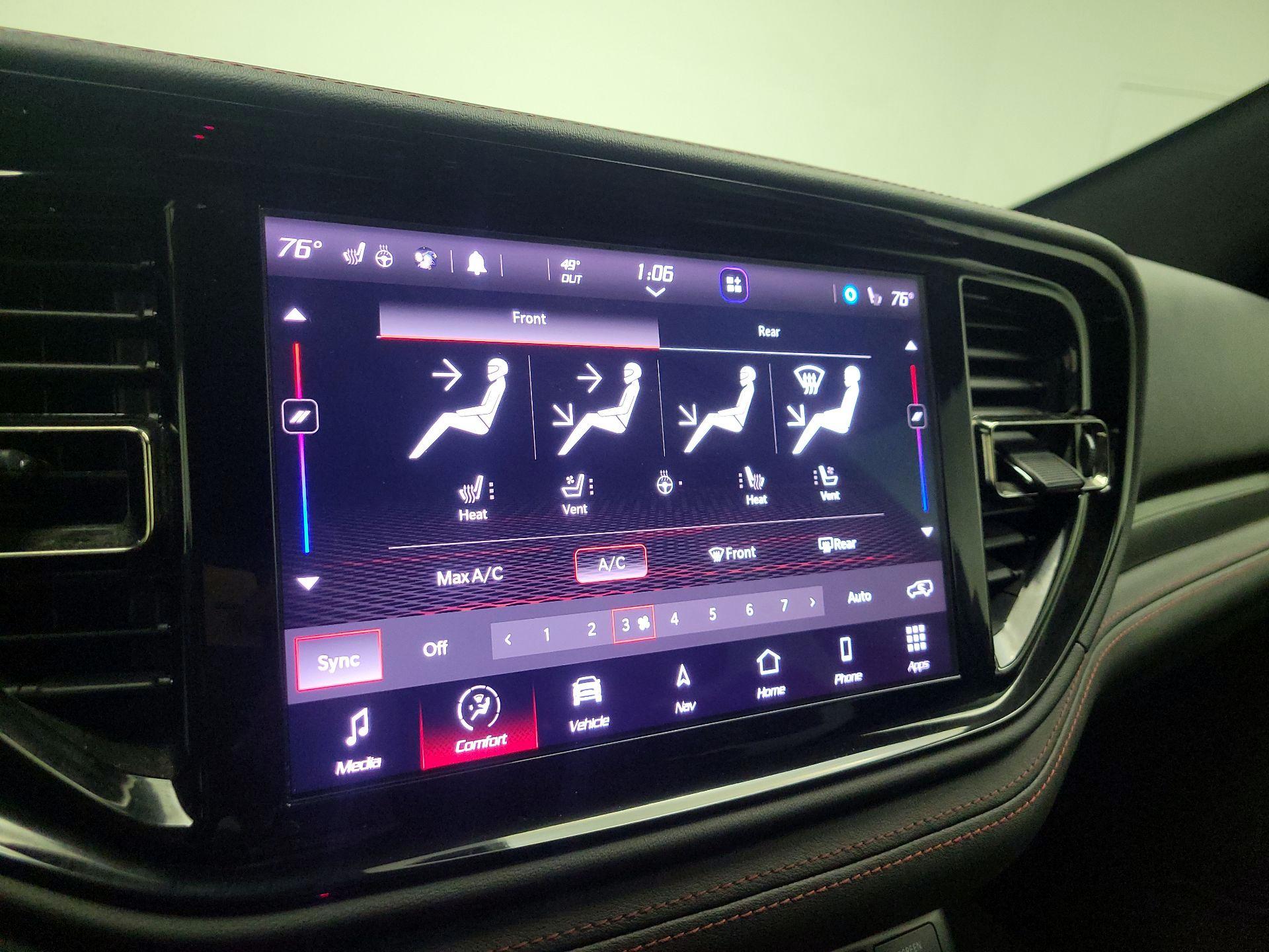 Thumbnail: 2022 Dodge Durango - 13