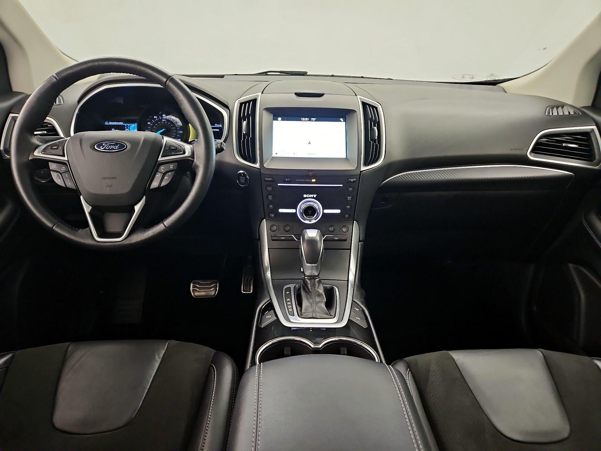 Thumbnail: 2017 Ford Edge - 9