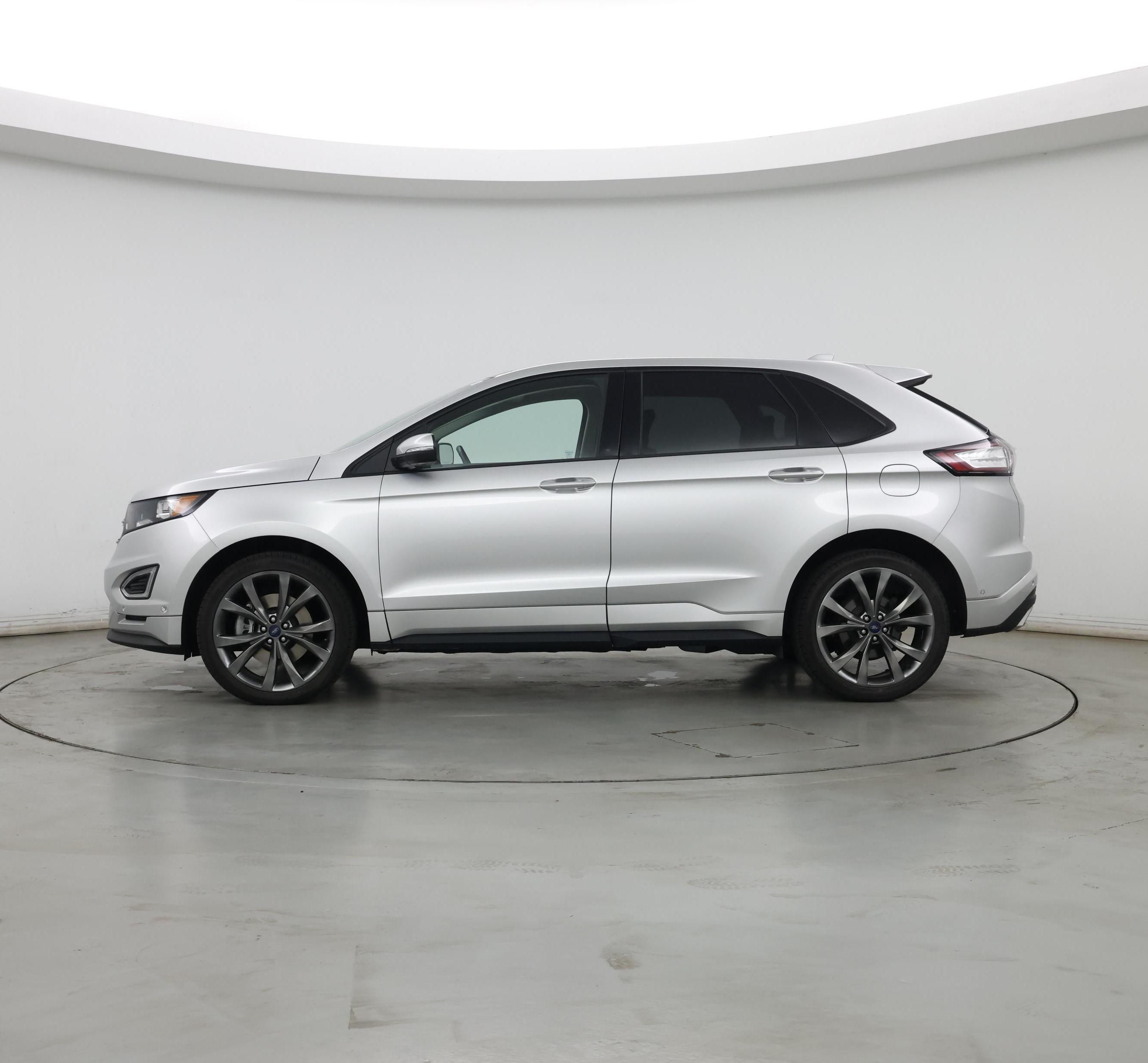 Thumbnail: 2017 Ford Edge - 3