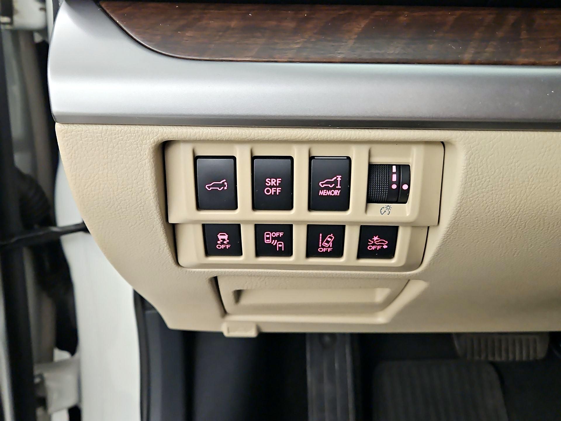 Thumbnail: 2017 Subaru Outback - 13