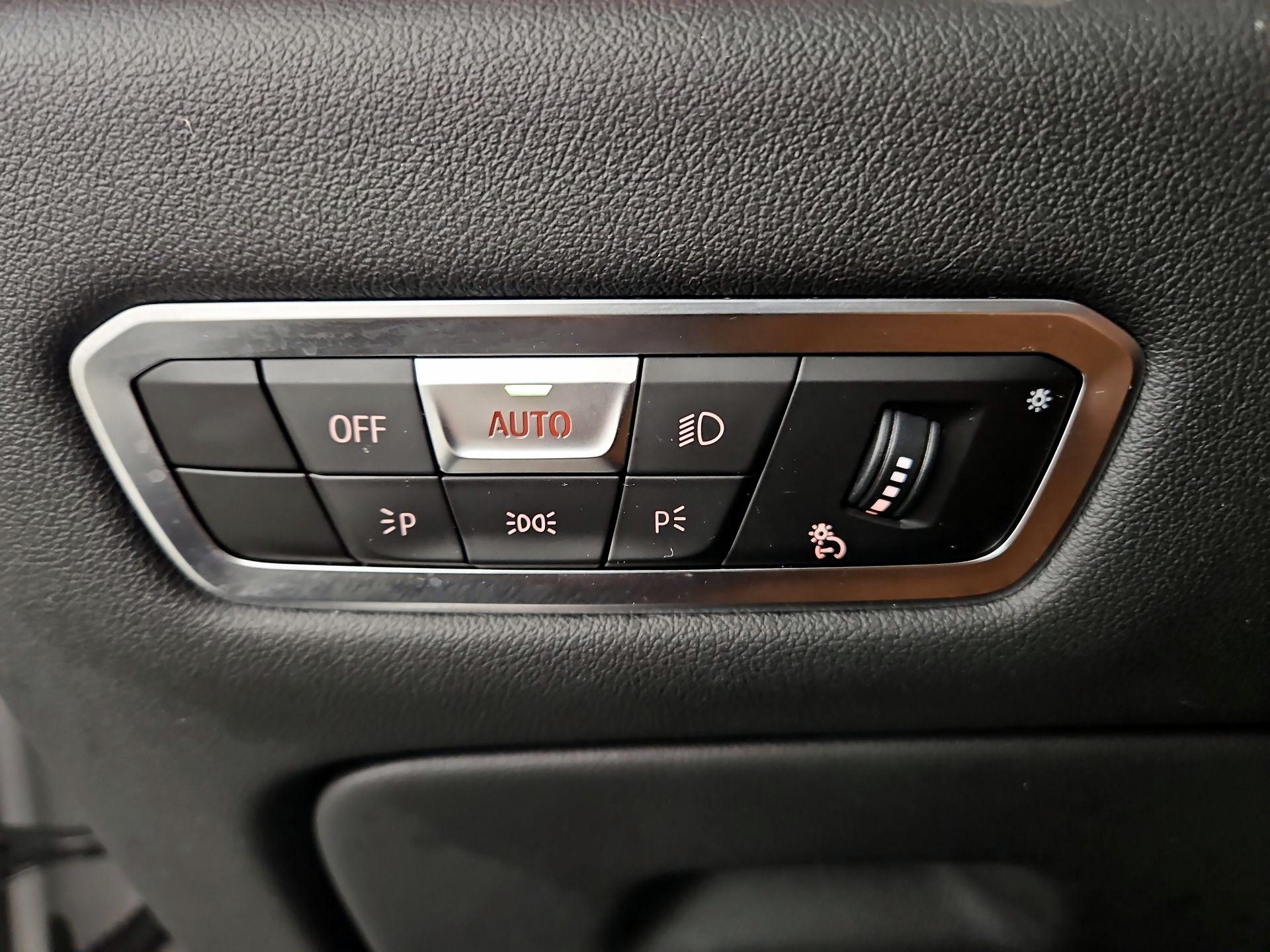 Thumbnail: 2023 BMW X5 - 13