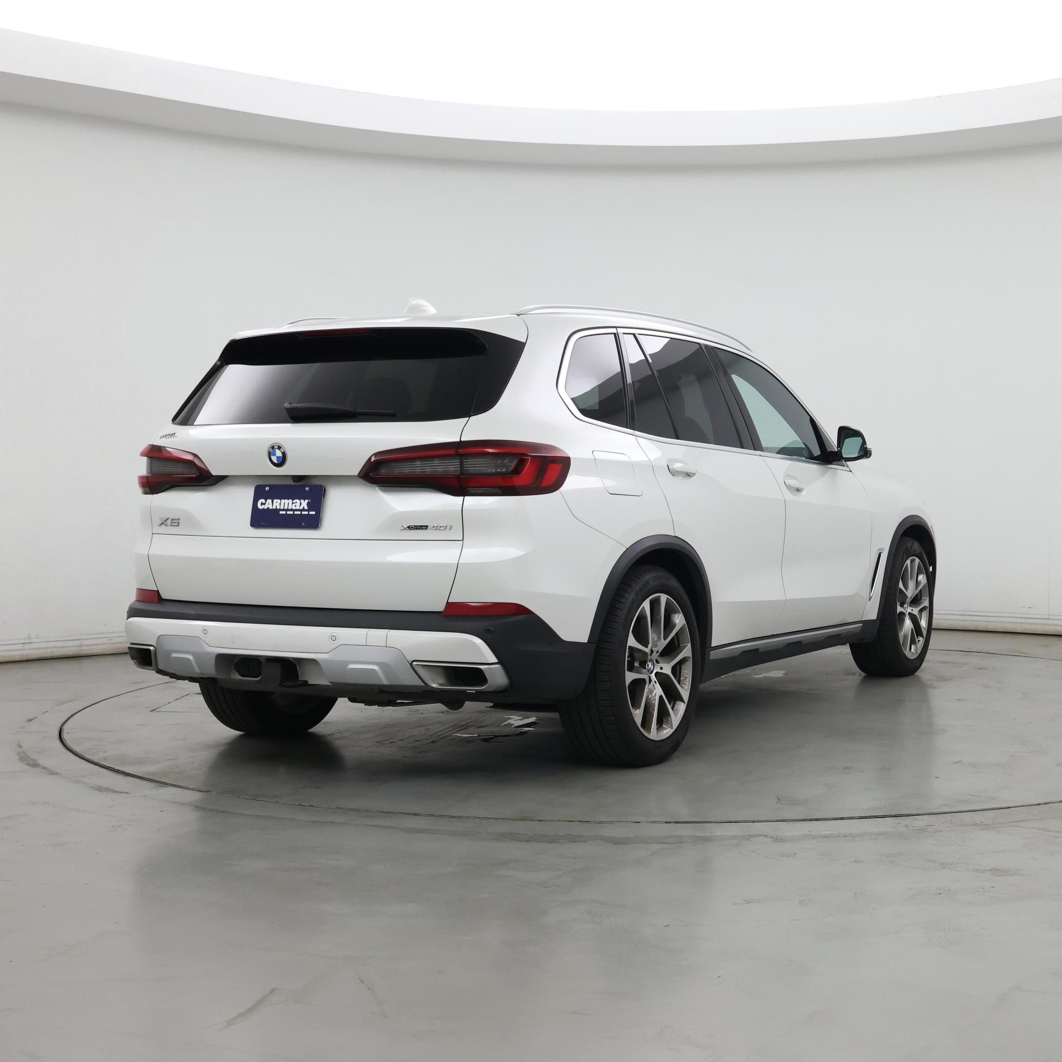 Thumbnail: 2023 BMW X5 - 8