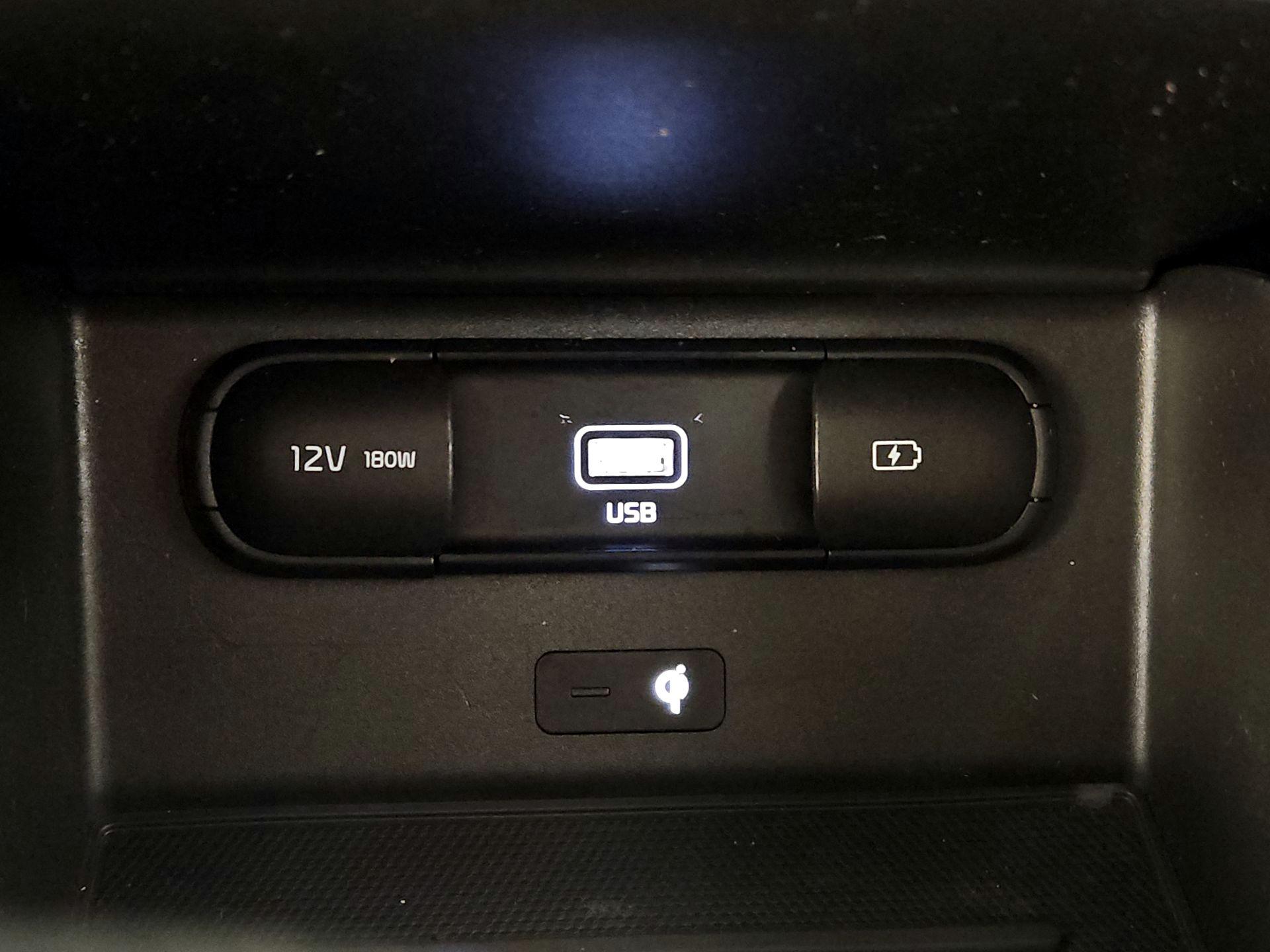 Thumbnail: 2022 Kia Telluride - 19