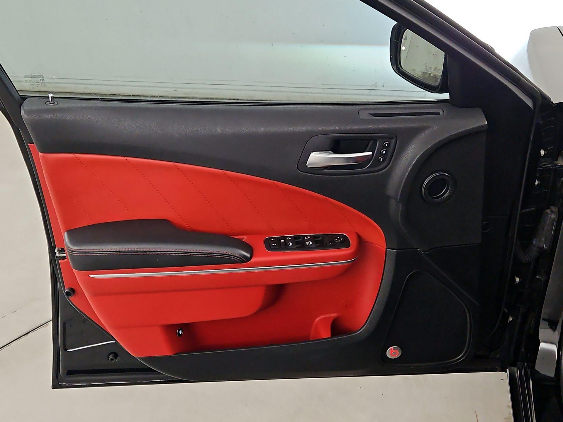 Thumbnail: 2015 Dodge Charger - 12
