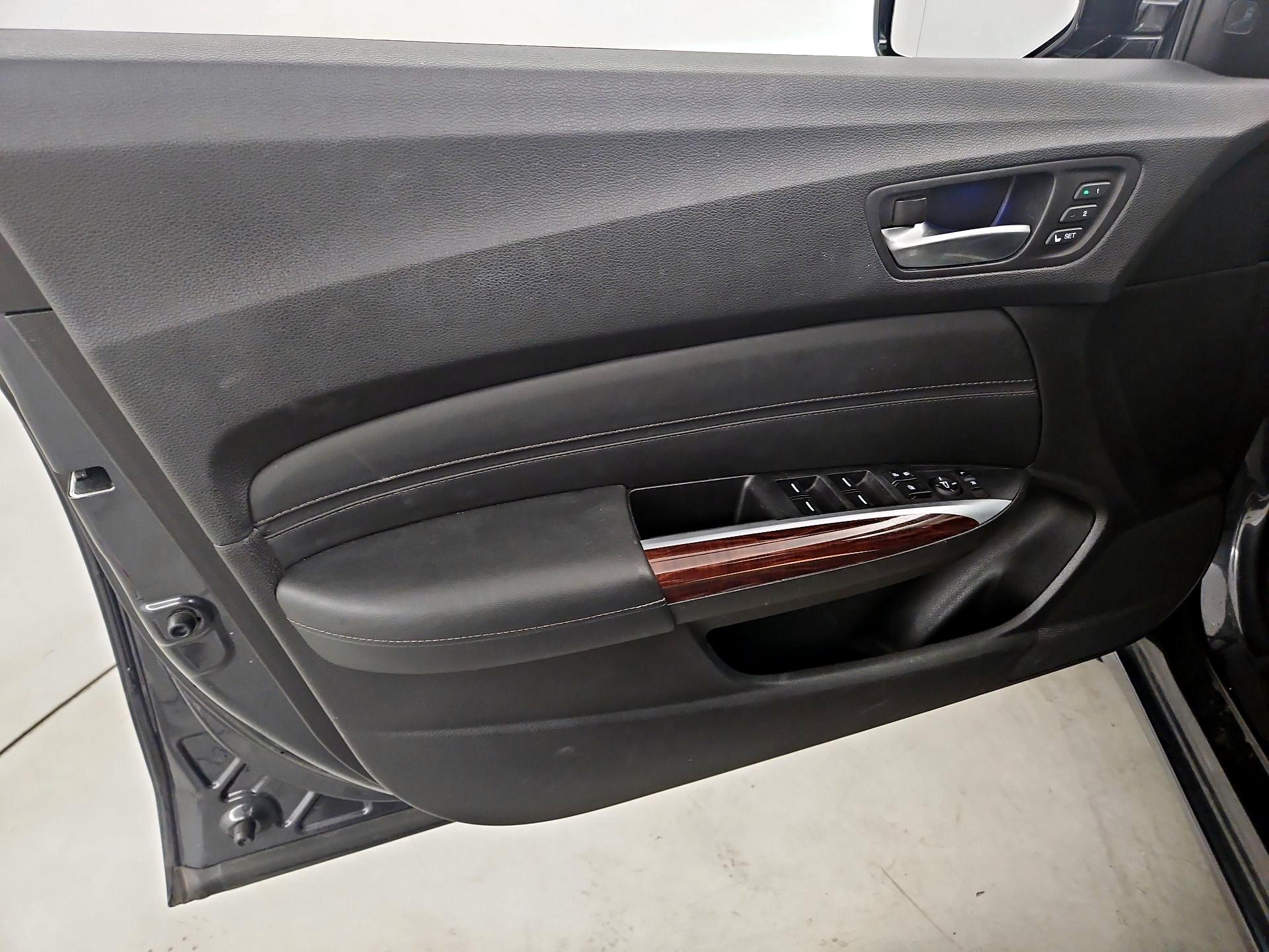 Thumbnail: 2015 Acura TLX - 12