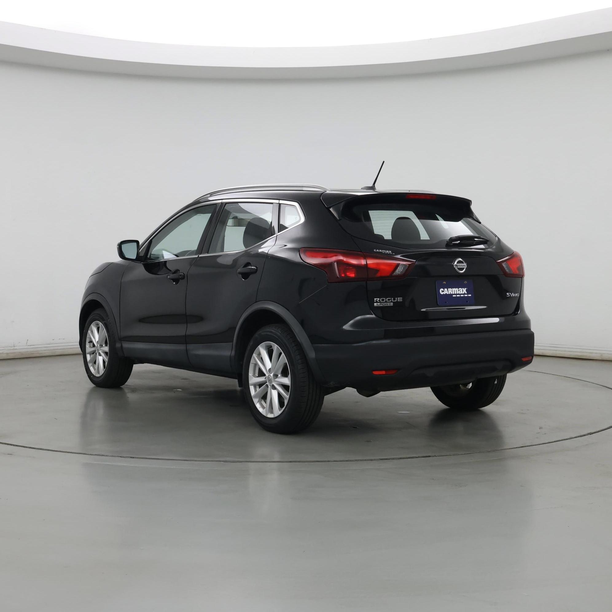 Thumbnail: 2018 Nissan Rogue Sport - 2