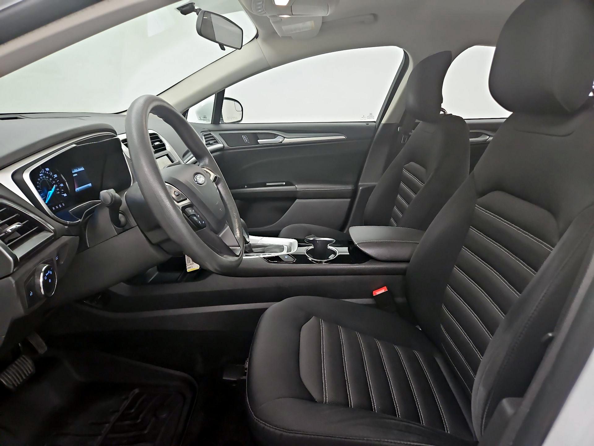 Thumbnail: 2014 Ford Fusion - 11