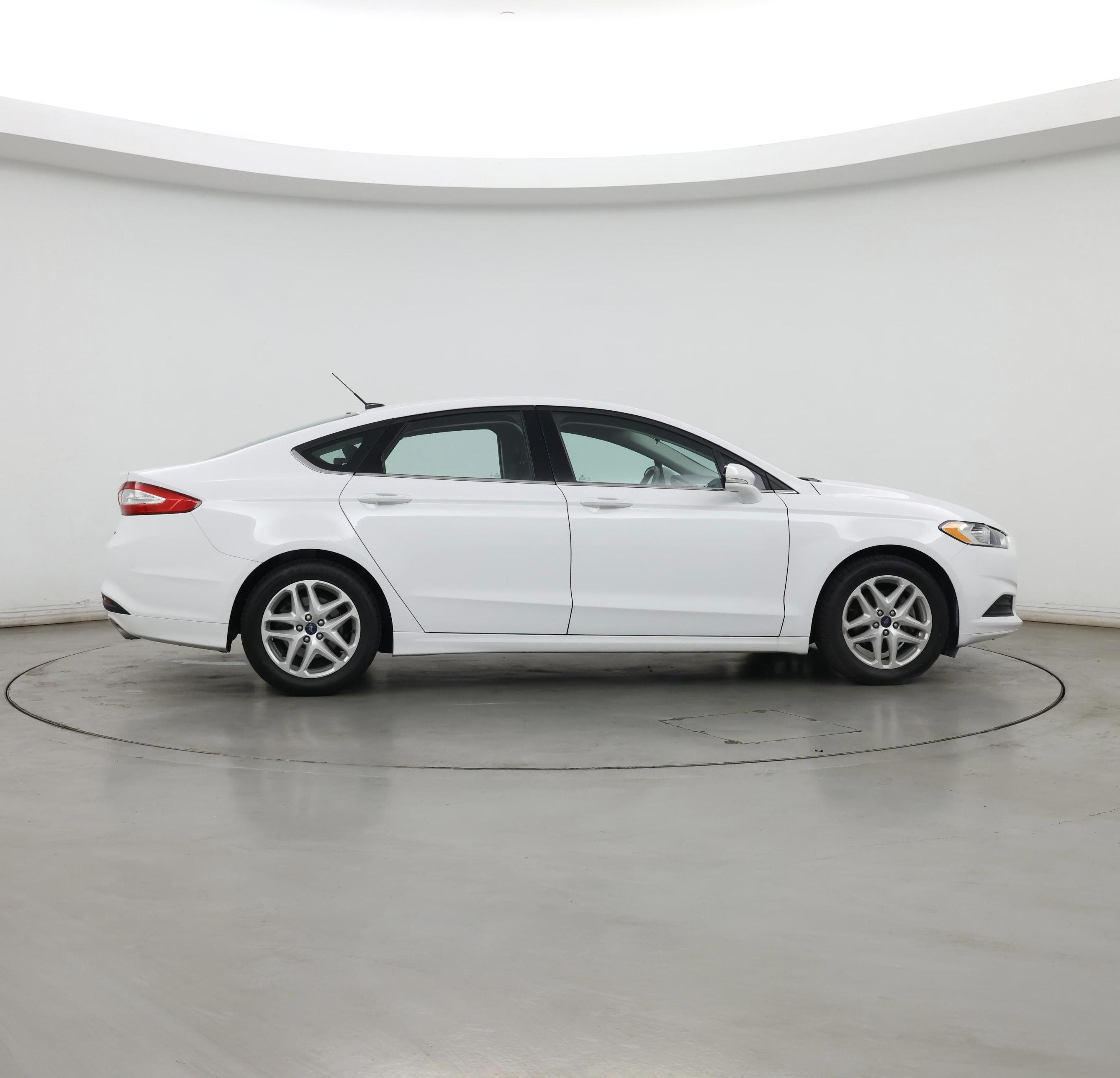 Thumbnail: 2014 Ford Fusion - 7