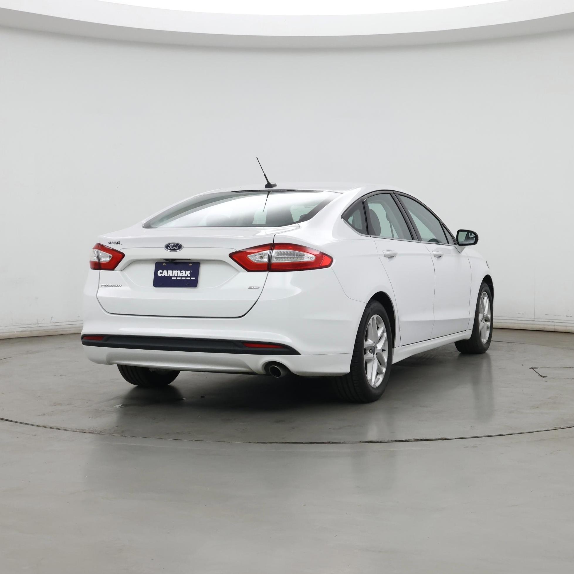 Thumbnail: 2014 Ford Fusion - 8